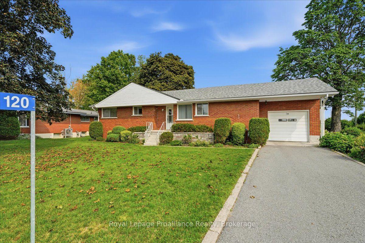 120 Sidney Crescent, Quinte West — Detached for sale, photo 1