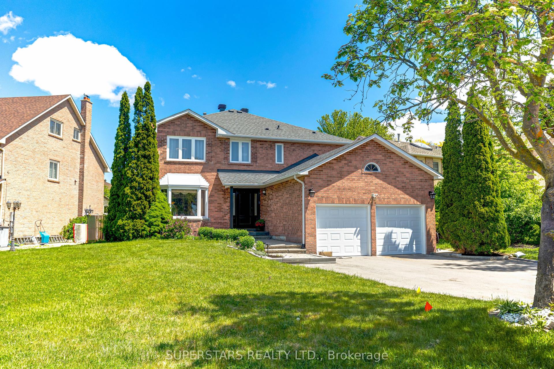 22 West Side Drive — photo 1