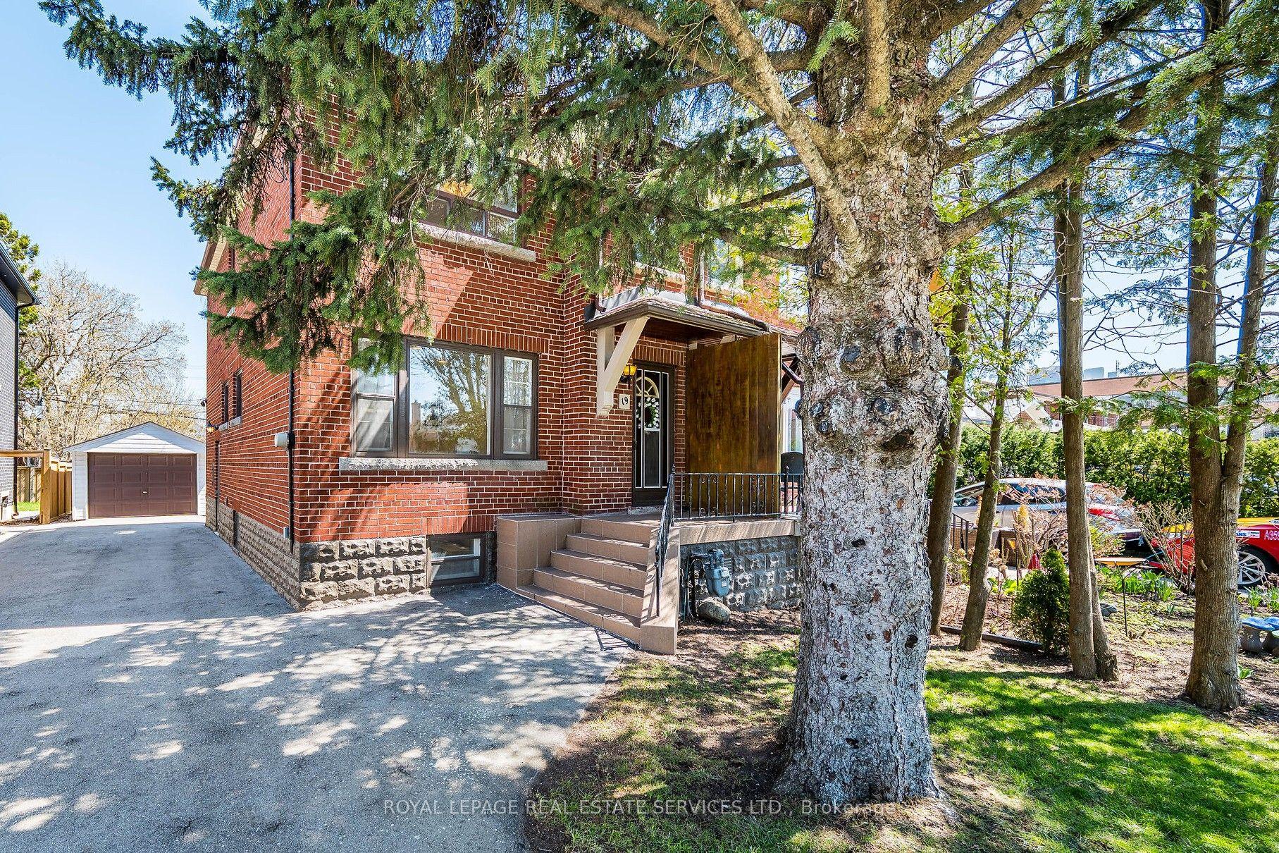 19 Nineteenth Street — photo 1