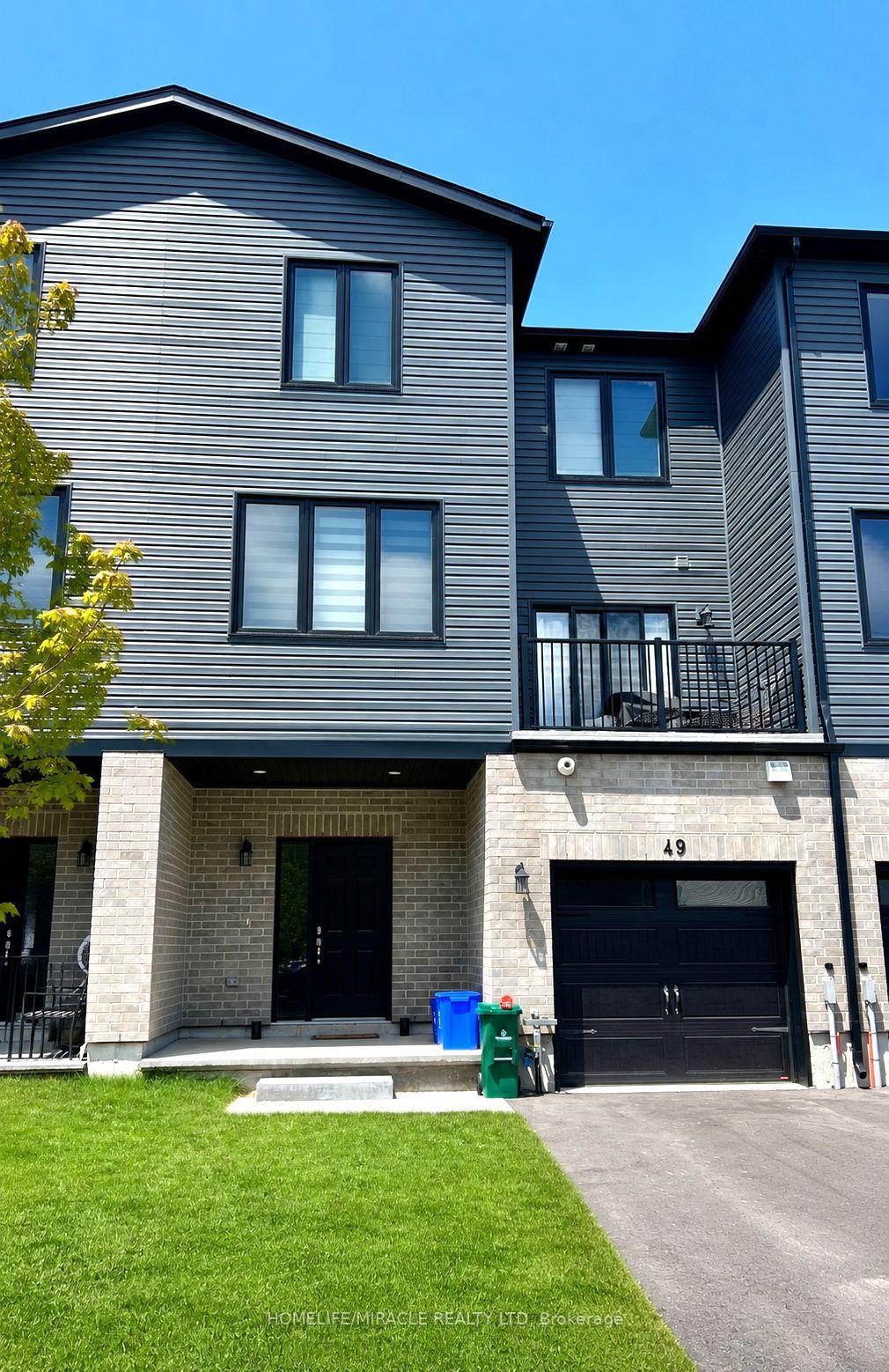 49 EVANS Street — photo 1