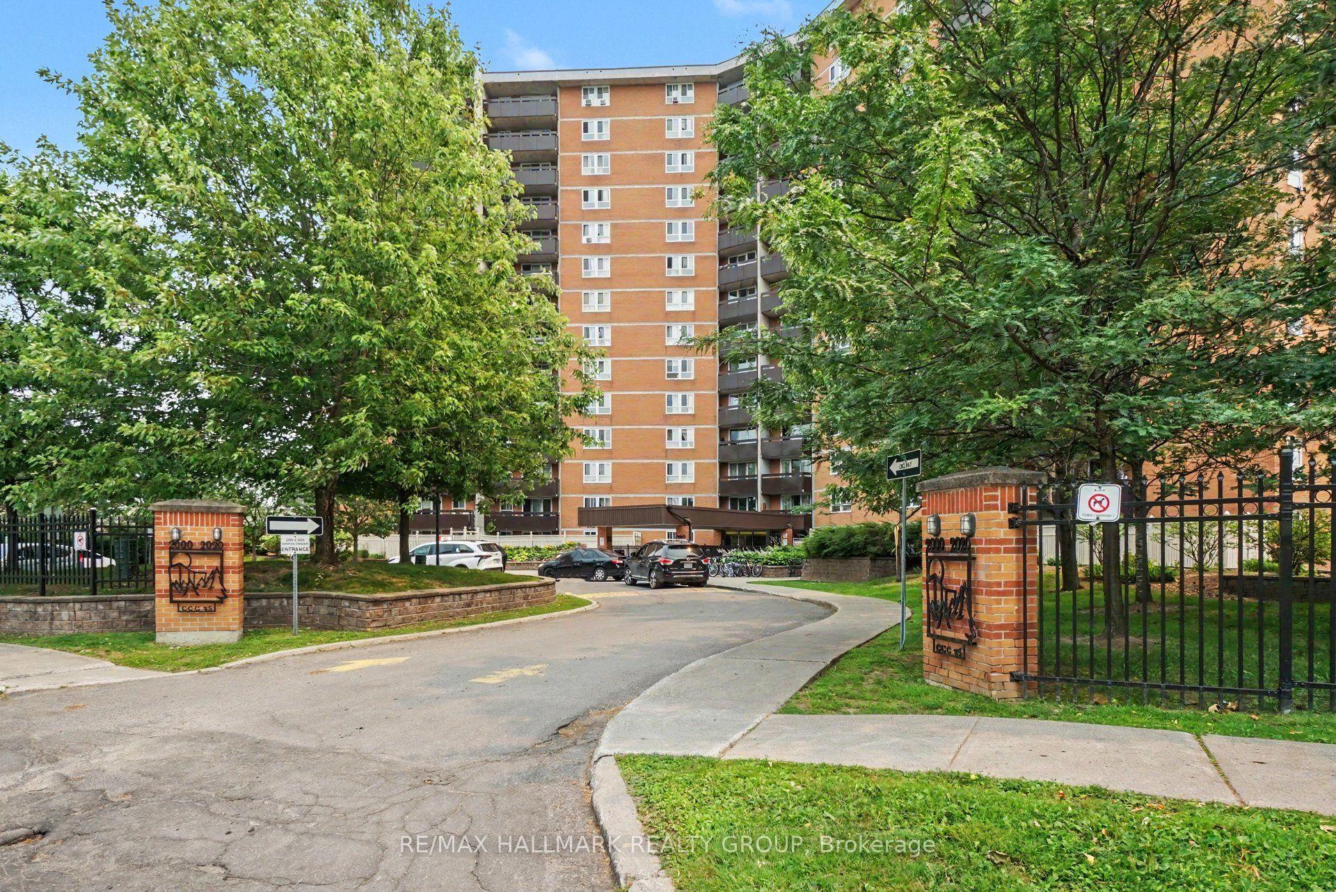 2000 Jasmine Crescent 1417 #1417, Beacon Hill North - South and Area — Condo for sale, photo 1
