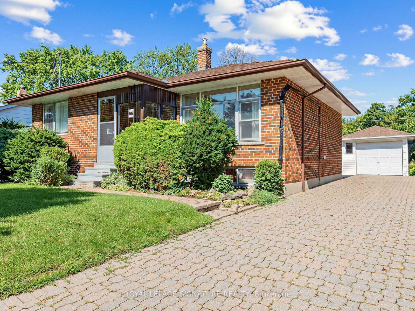68 Beacham Crescent, Toronto — Detached for sale, photo 1