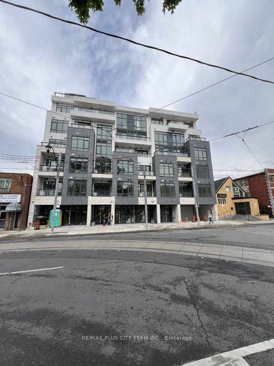 800 Broadview Avenue 402 #402 — photo 1