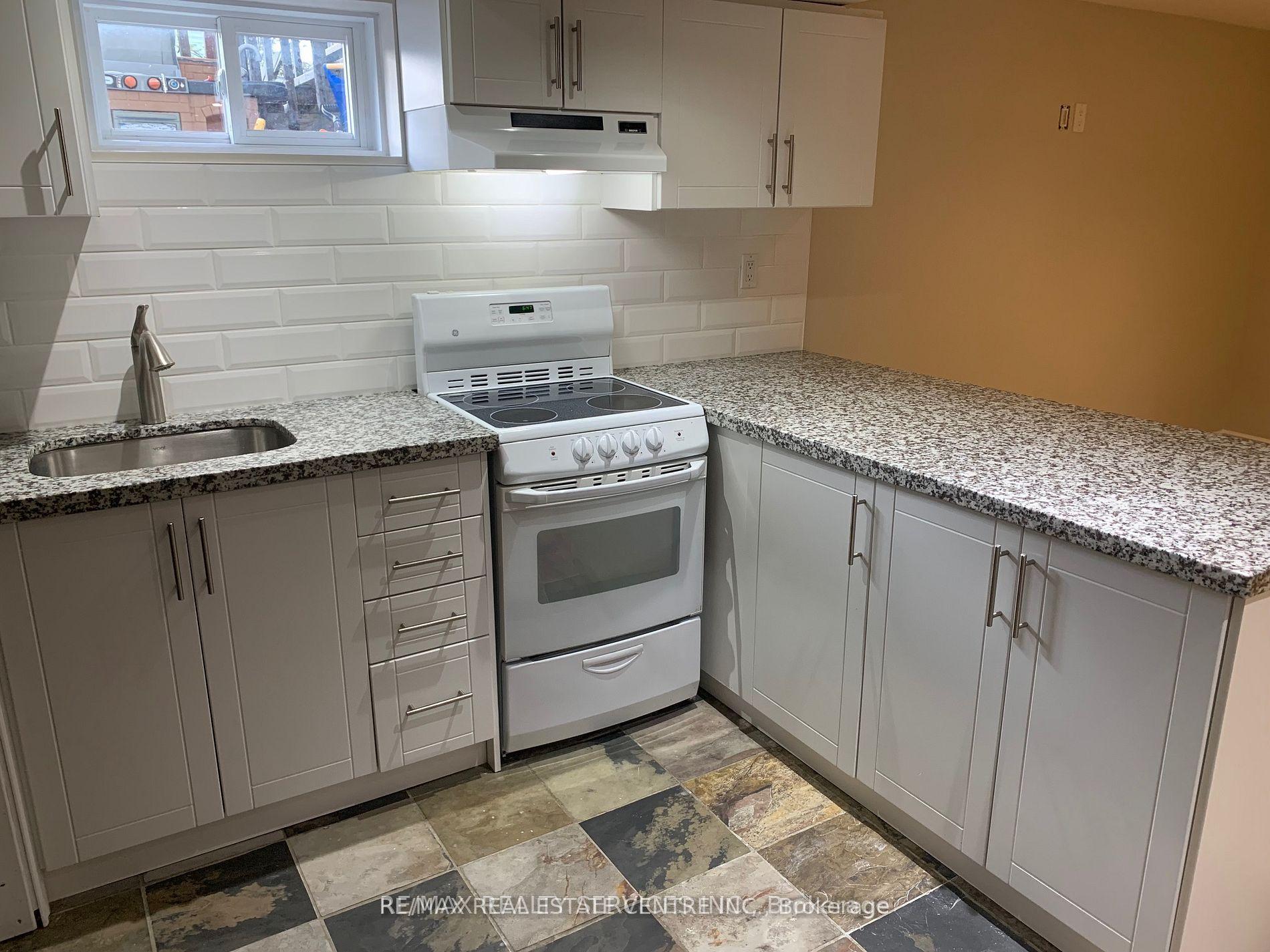 166 Bartley Bull Parkway LOWER #LOWER, Brampton — Detached for lease, photo 1