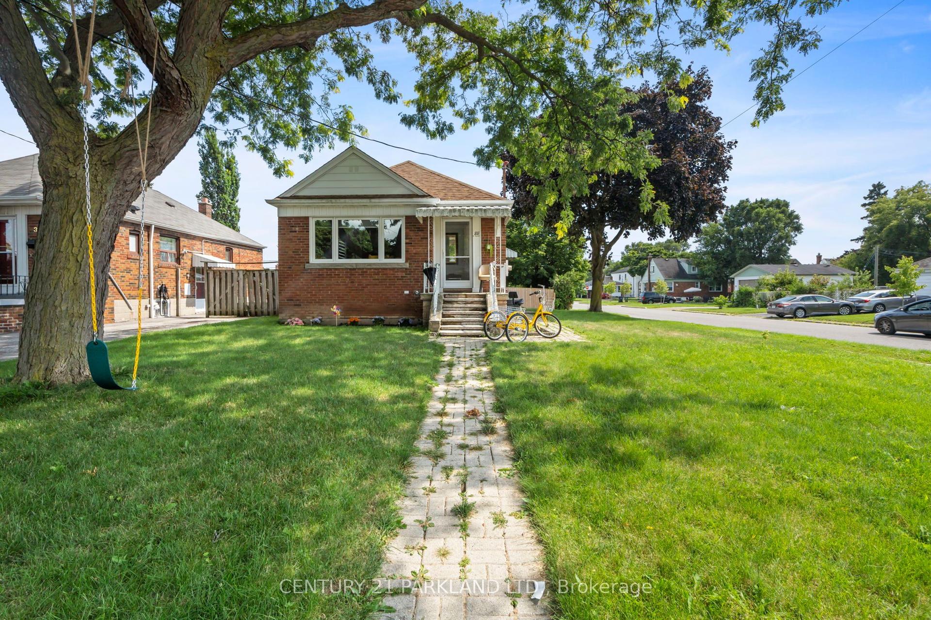 35 Princemere Crescent BSMT #BSMT, Toronto — Detached for lease, photo 1