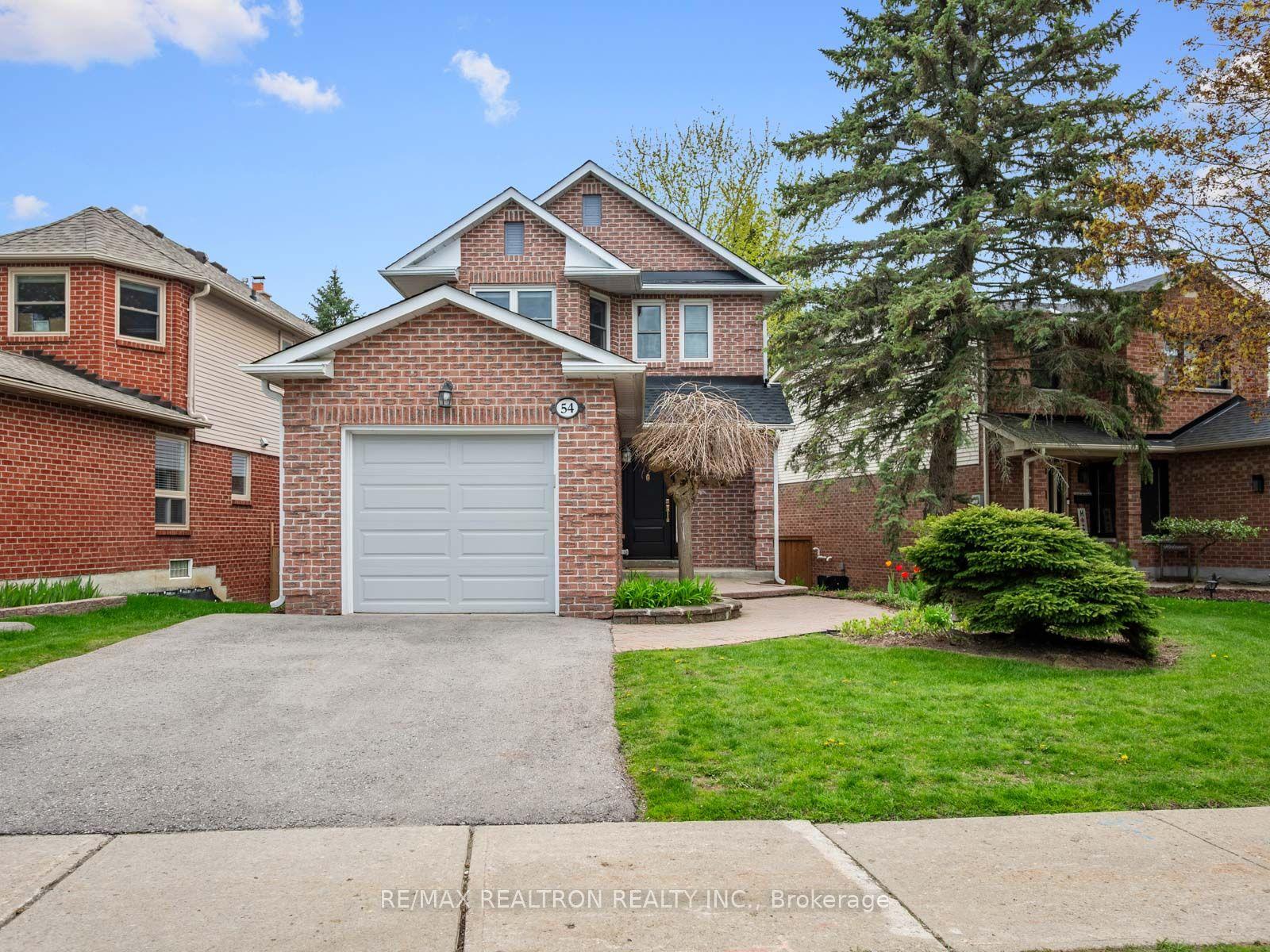 54 Moorcrest Drive — photo 1