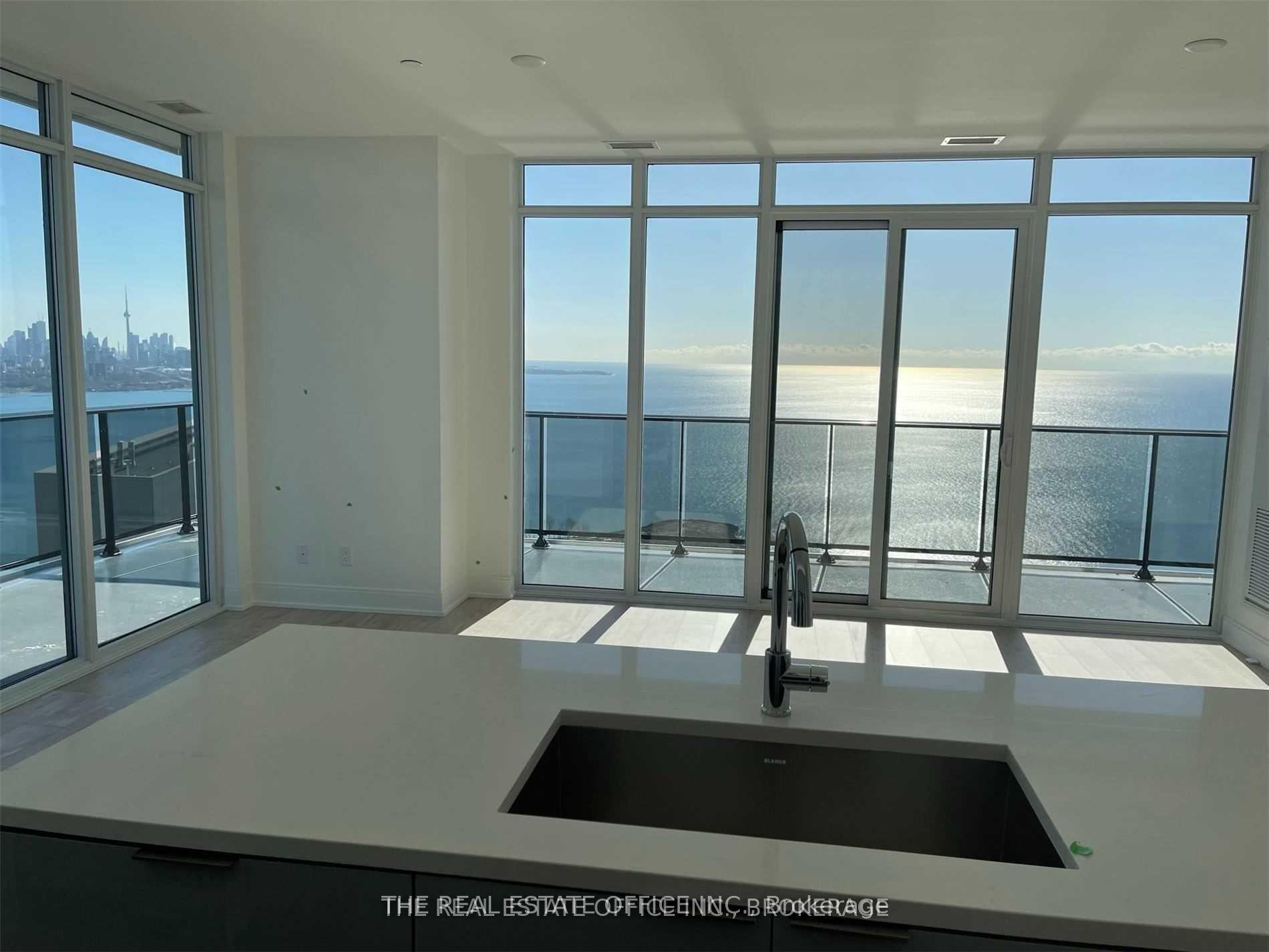 70 Annie Craig Drive 4504 #4504 — photo 1