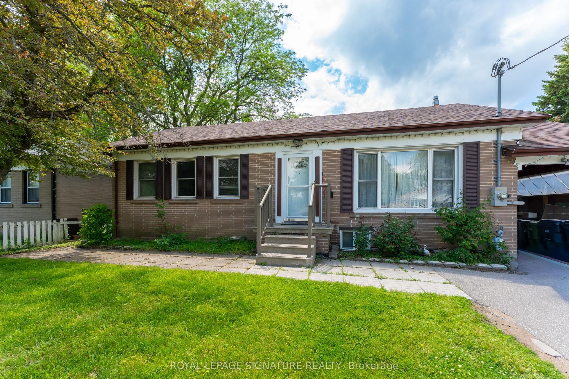14 Lawndale Road Main #Main — photo 1