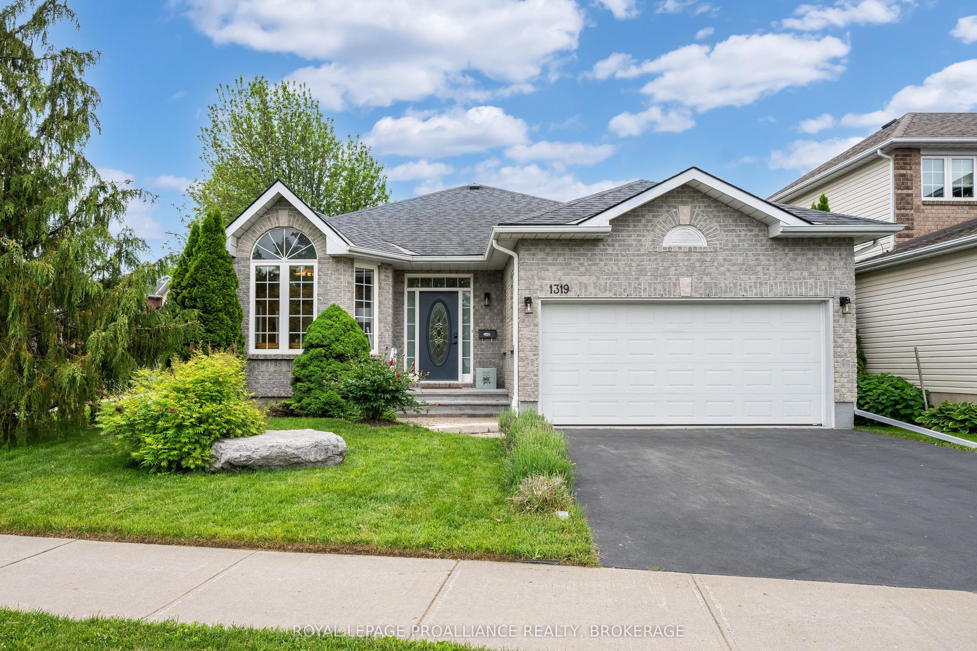 1319 Waterside Way — photo 1