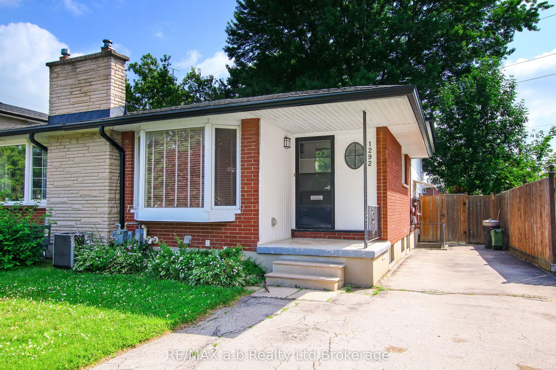 1292 Sorrel Road, London East — Semi-Detached for sale, photo 1