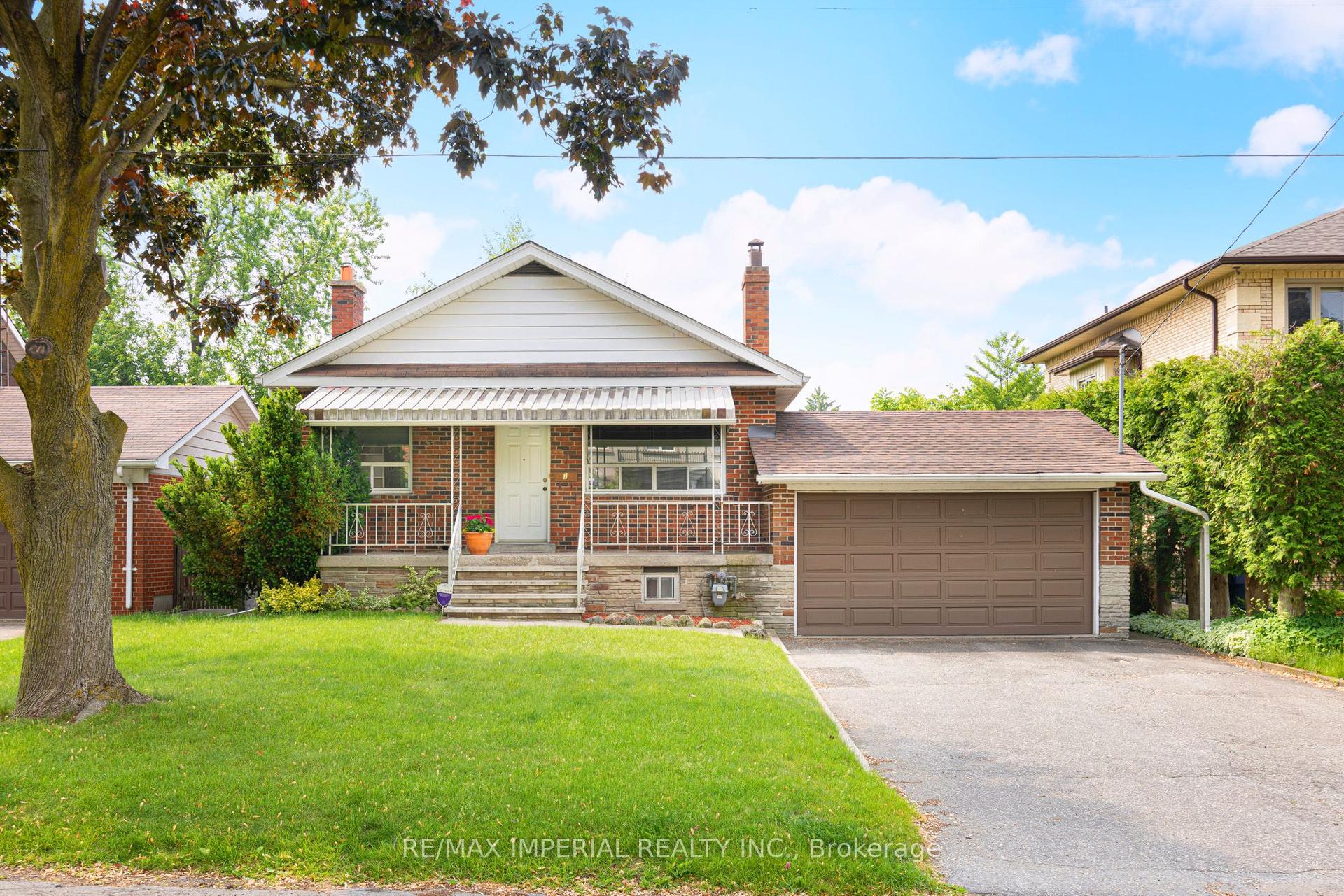 7 Doddington Drive — photo 1