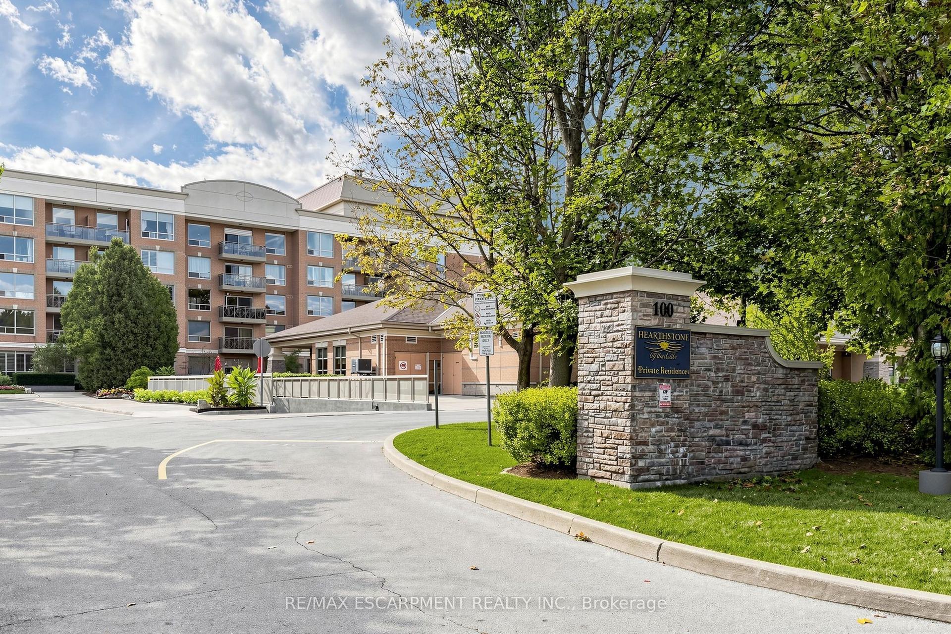 100 Burloak Drive 2416 #2416, Burlington — Condo for sale, photo 1