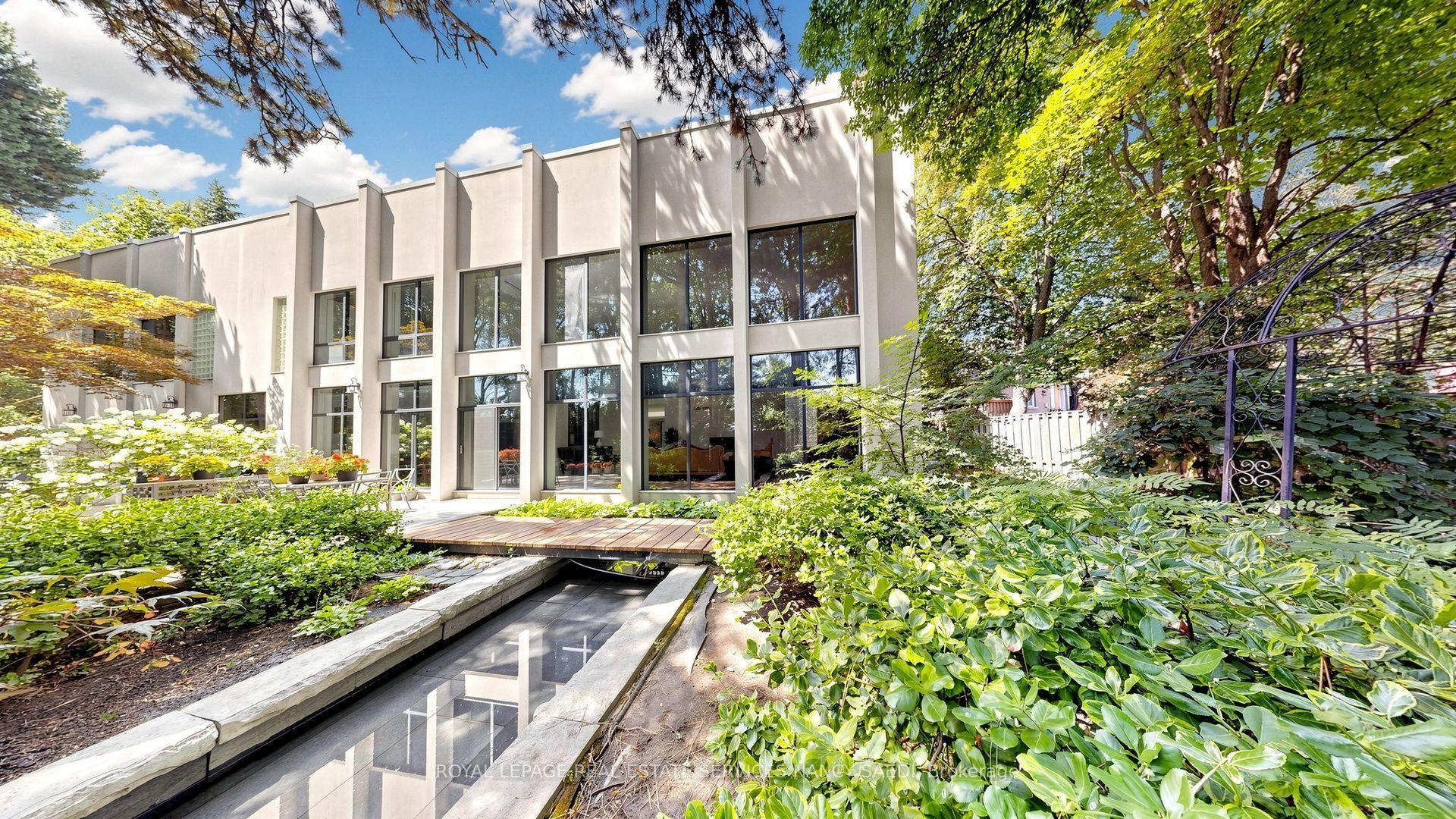 5 Abrams Place, Toronto — Detached for sale, photo 1