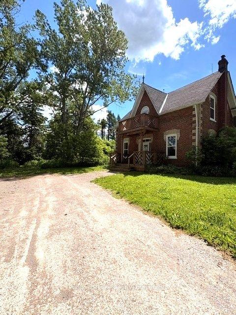 1870 Concession 11 Road — photo 1