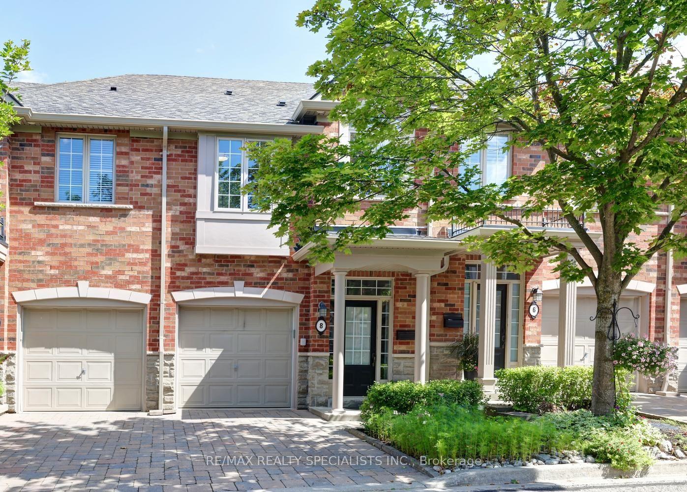 2401 Fifth Line W 8 #8, Mississauga — Condo Town for sale, photo 1