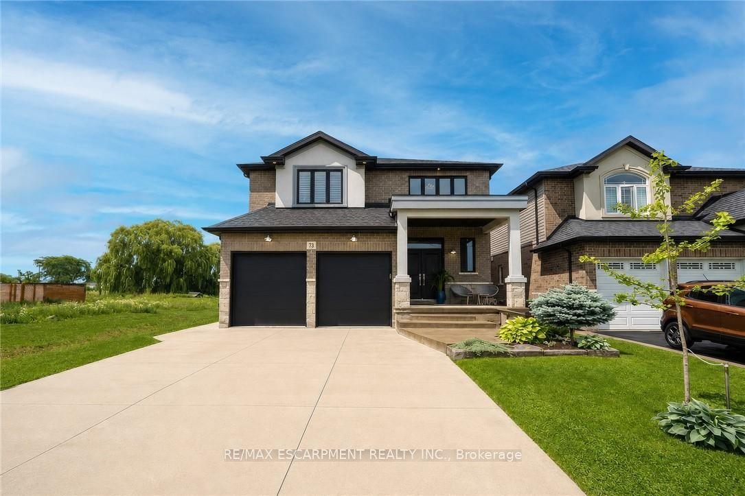 73 Eleanor Avenue — photo 1