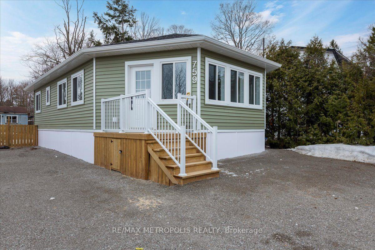 759 Innisfil Beach Road, Innisfil — Detached for lease, photo 1