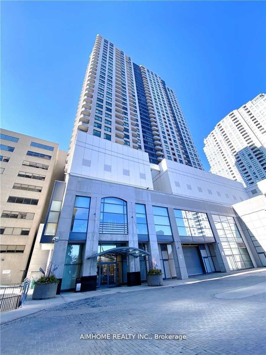 8 Hillcrest Avenue 2101 #2101 — photo 1