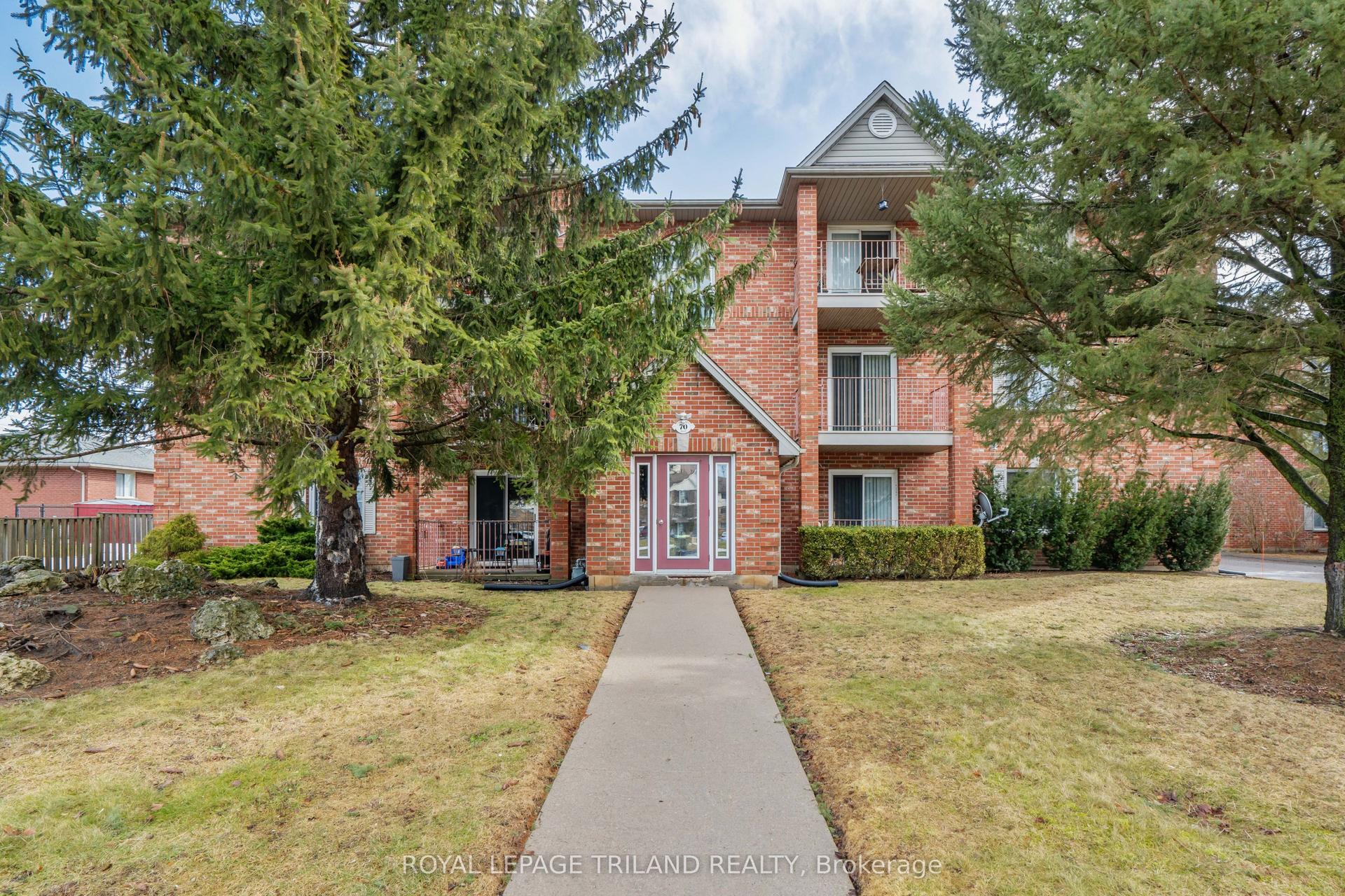 70 STOKES Road, St. Thomas — Multiplex for sale, photo 1