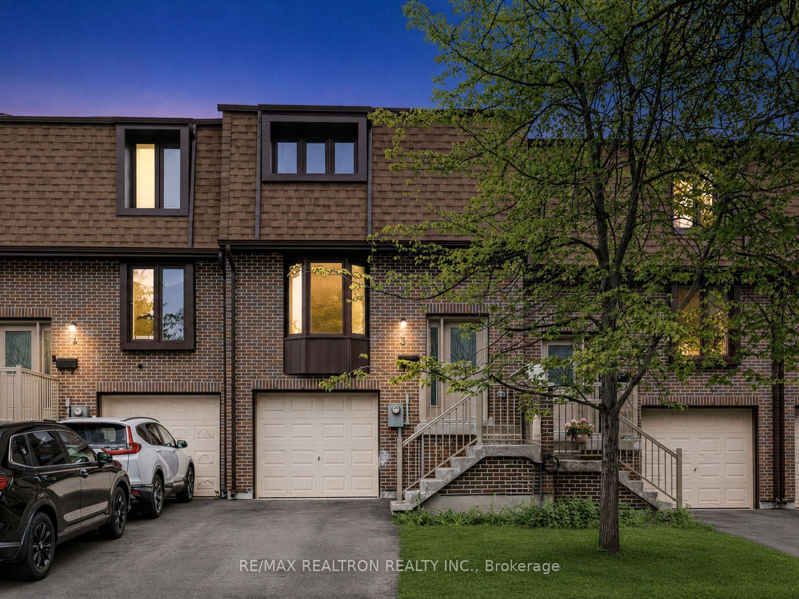 11 Plaisance Road 3 #3, Richmond Hill — Condo Town for sale, photo 1