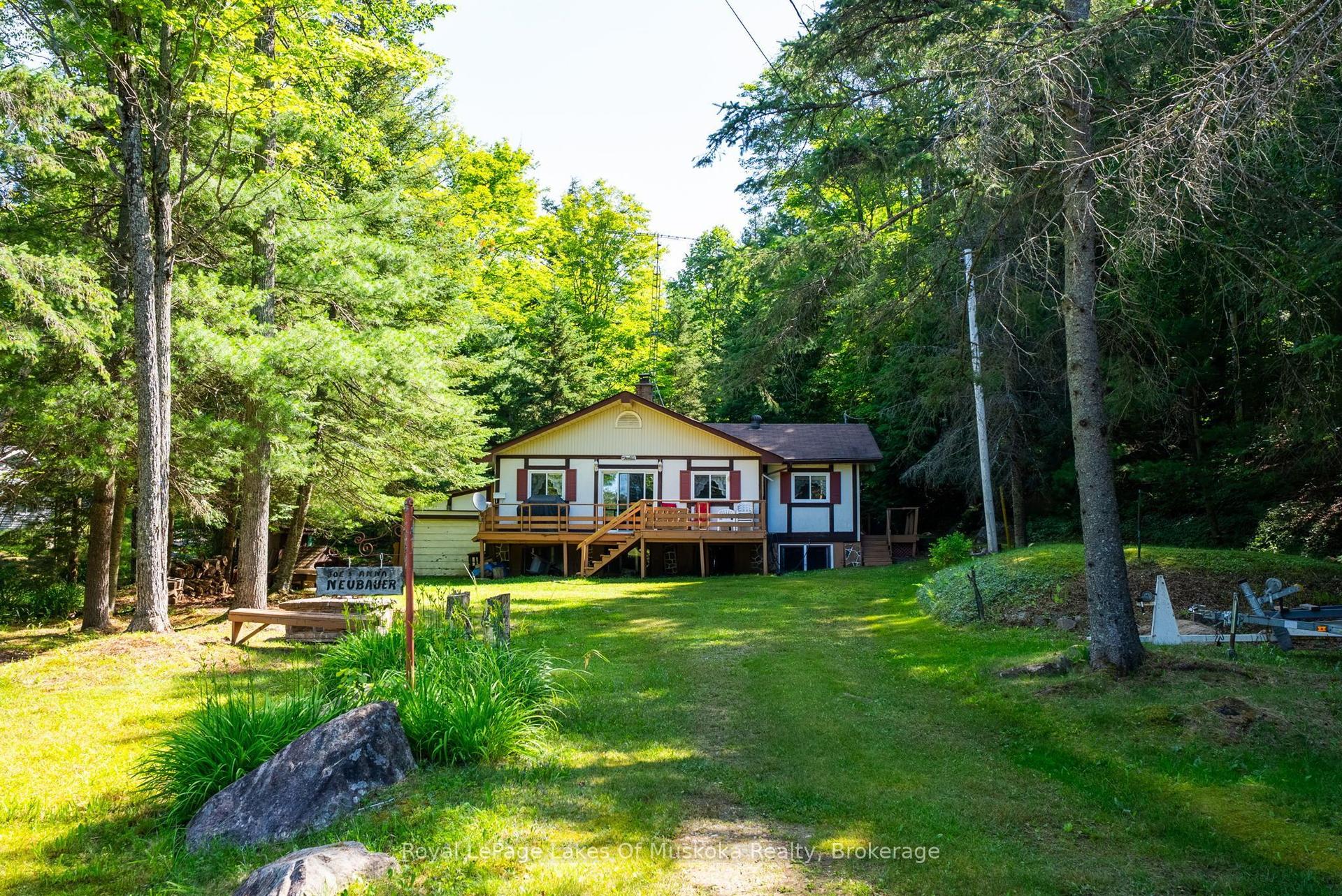1423 Deer Lake Narrows Road, Algonquin Highlands — Detached for sale, photo 1