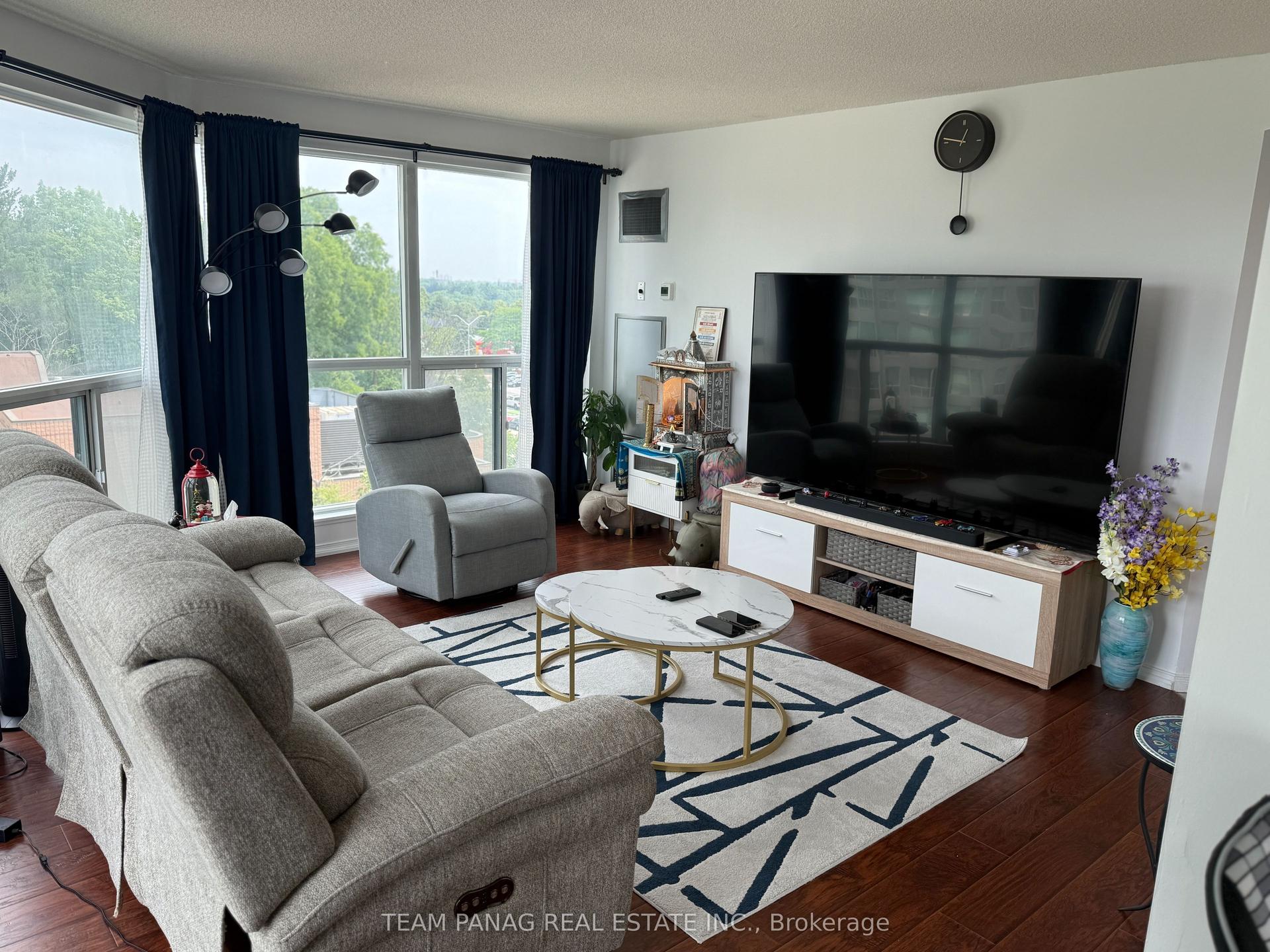 2177 Burnhamthorpe Road W 609 #609 — photo 1