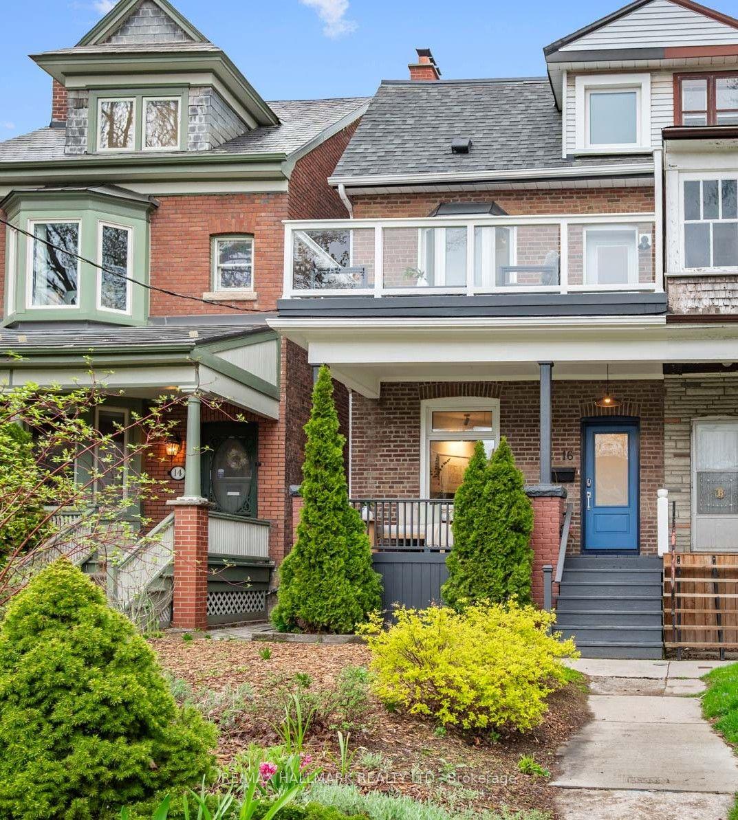 16 Bain Avenue — photo 1
