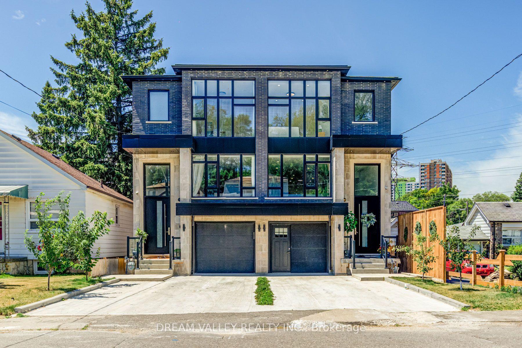 160 Byng Avenue, Toronto — Semi-Detached for sale, photo 1