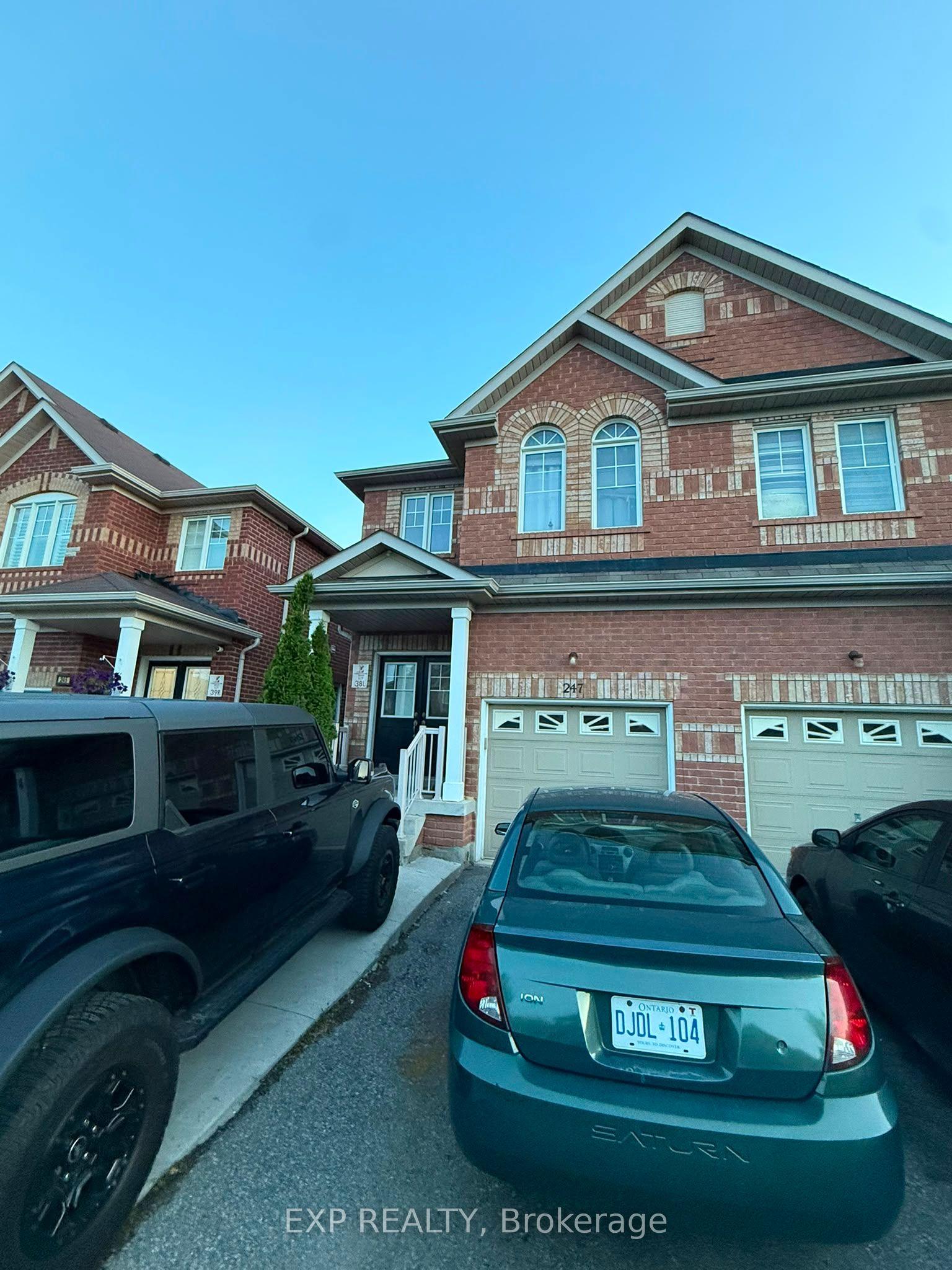247 Checkerberry Crescent — photo 1