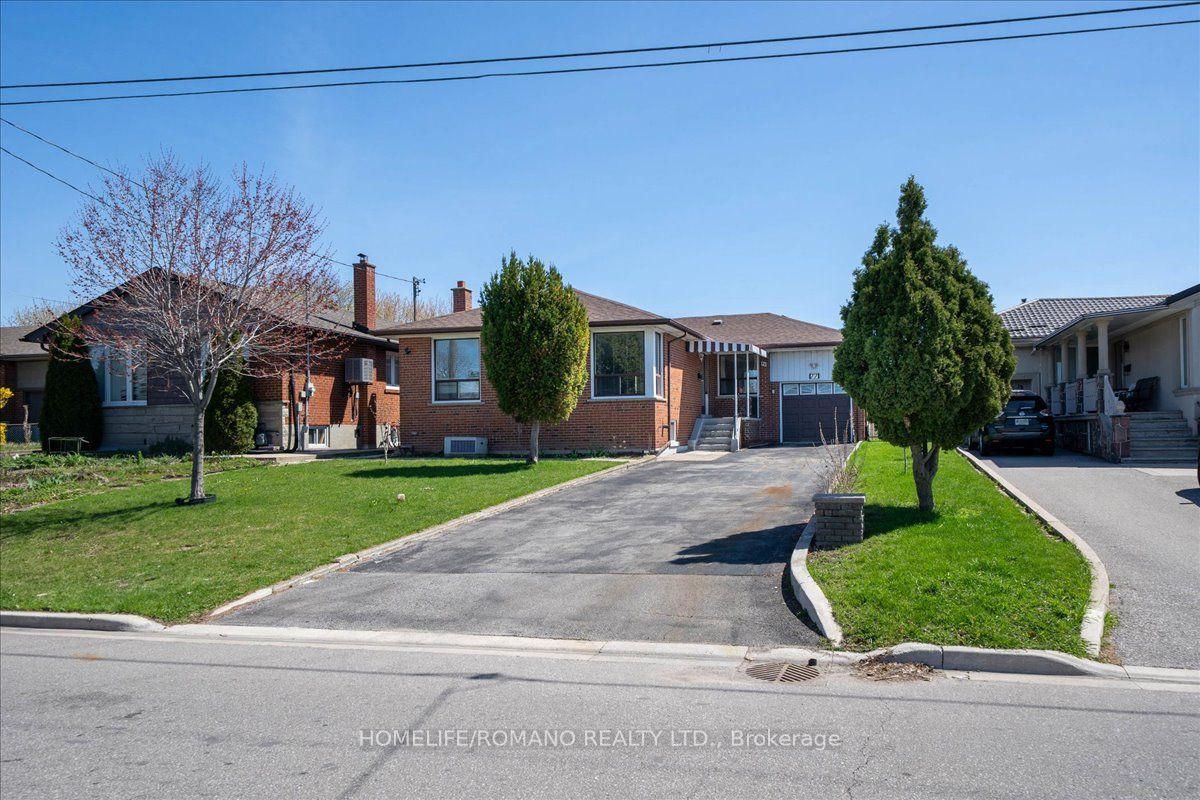 77 Tavistock Road — photo 1