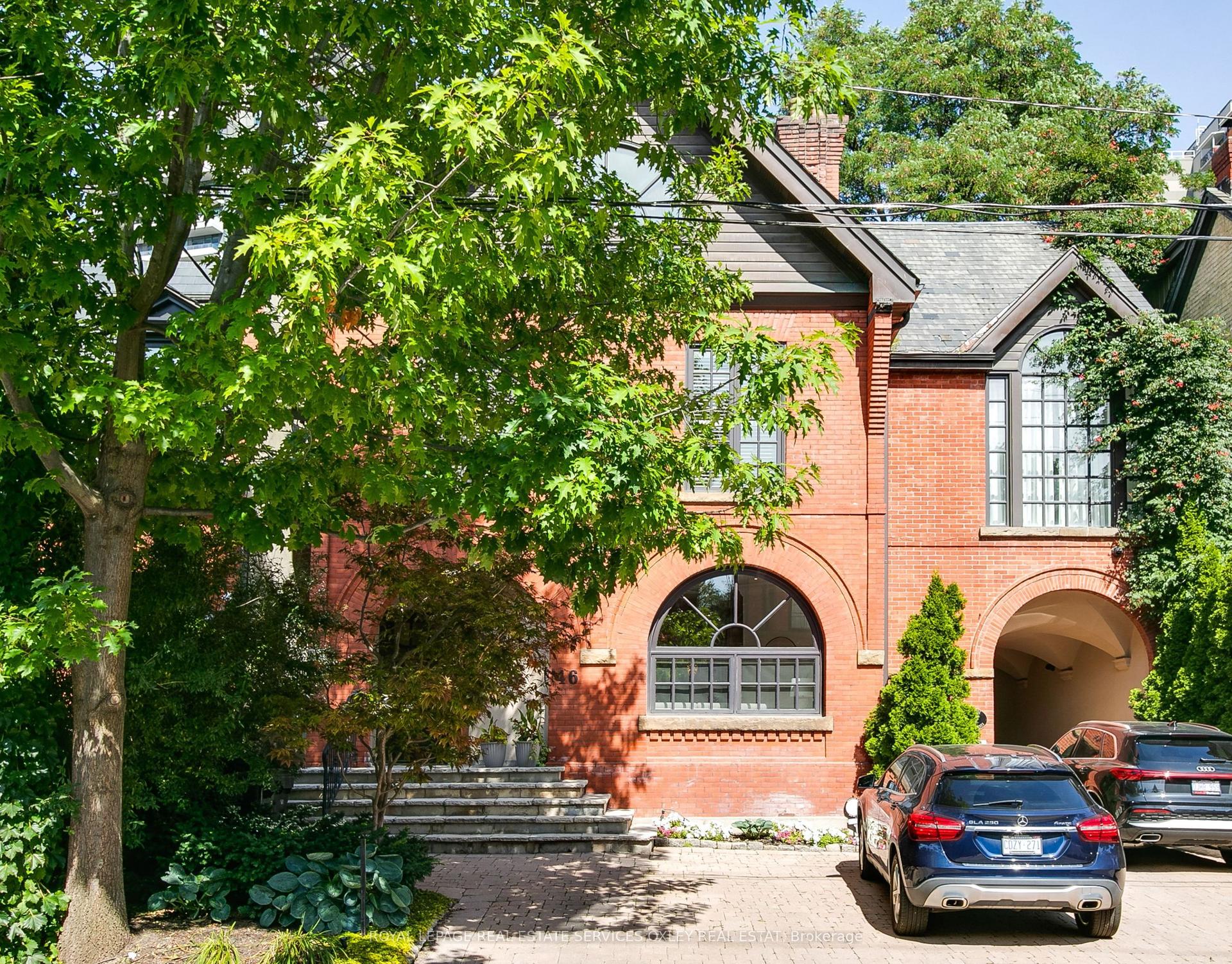 46 Bernard Avenue, Toronto — Semi-Detached for sale, photo 1