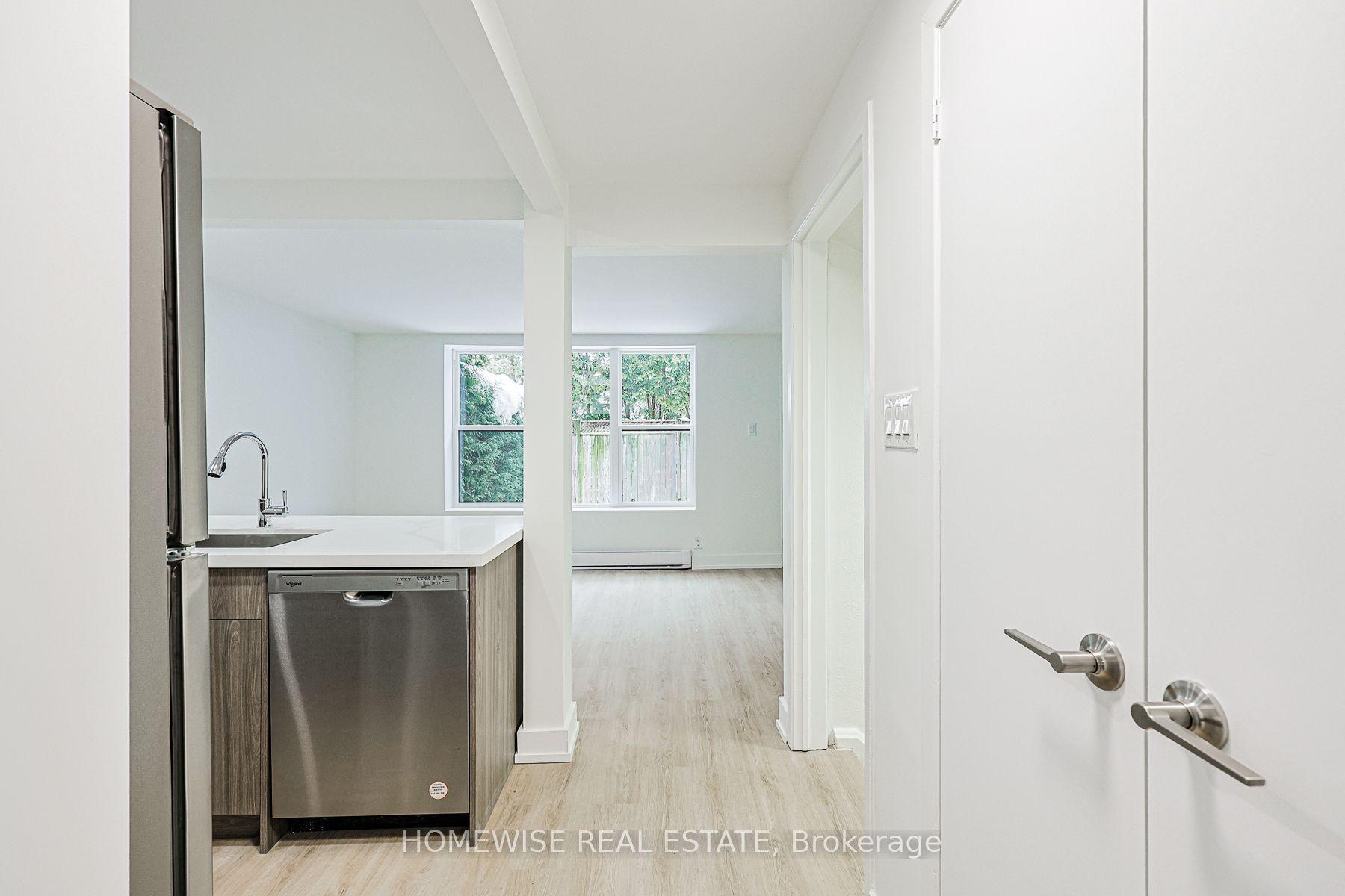 100 Liberty Street N 7A #7A, Clarington — Townhouse for lease, photo 1