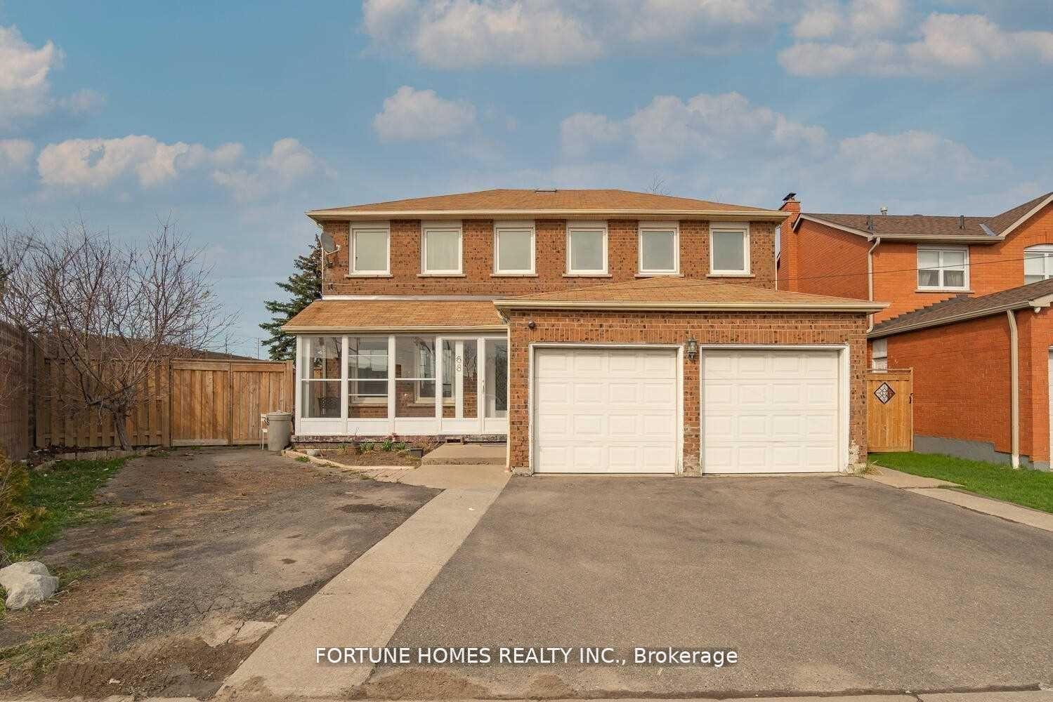 68 Nasmith Street, Brampton — Detached for sale, photo 1
