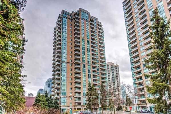 3 Pemberton Avenue 401 #401 — photo 1