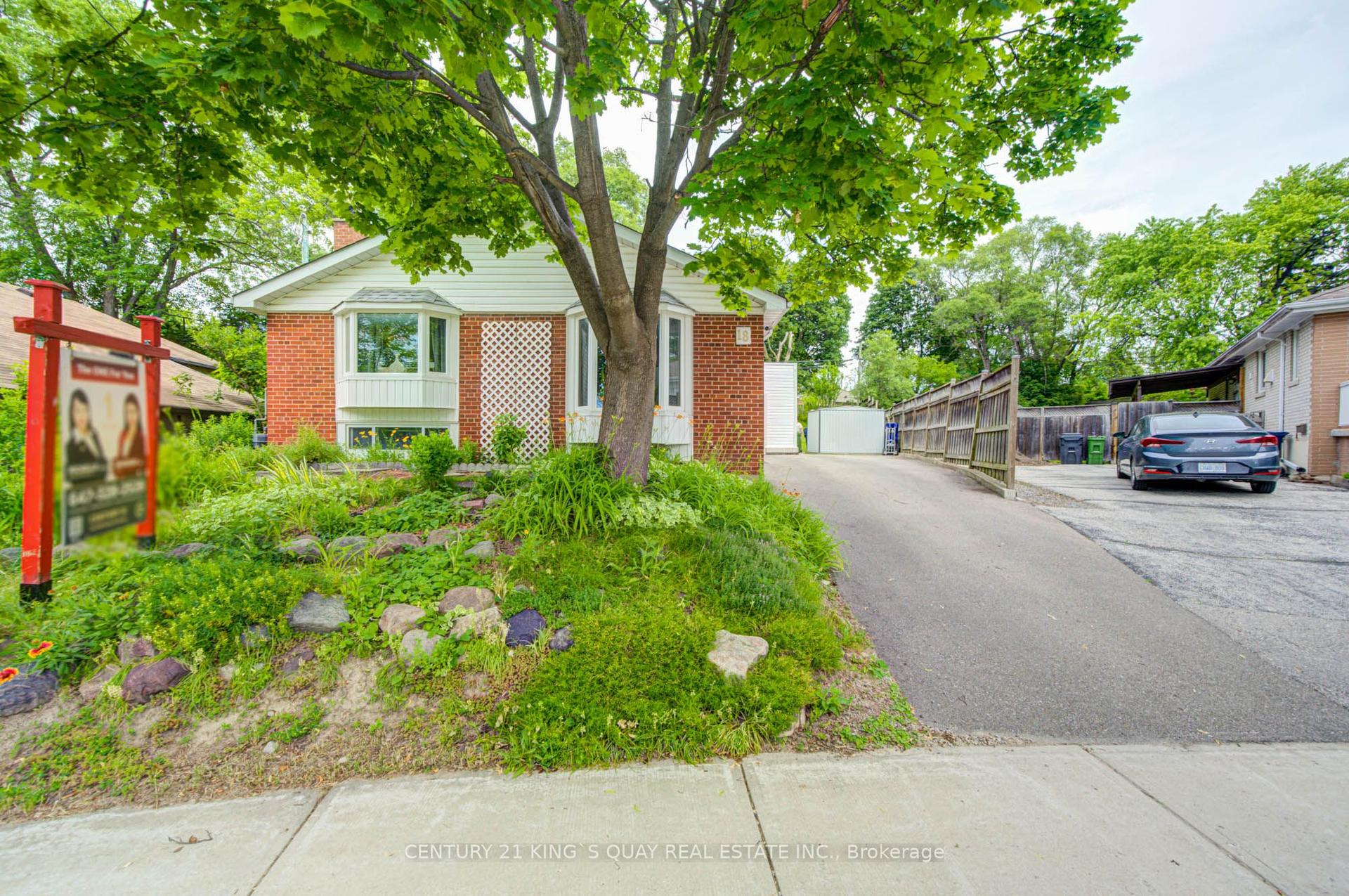 18 Benhur Crescent — photo 1