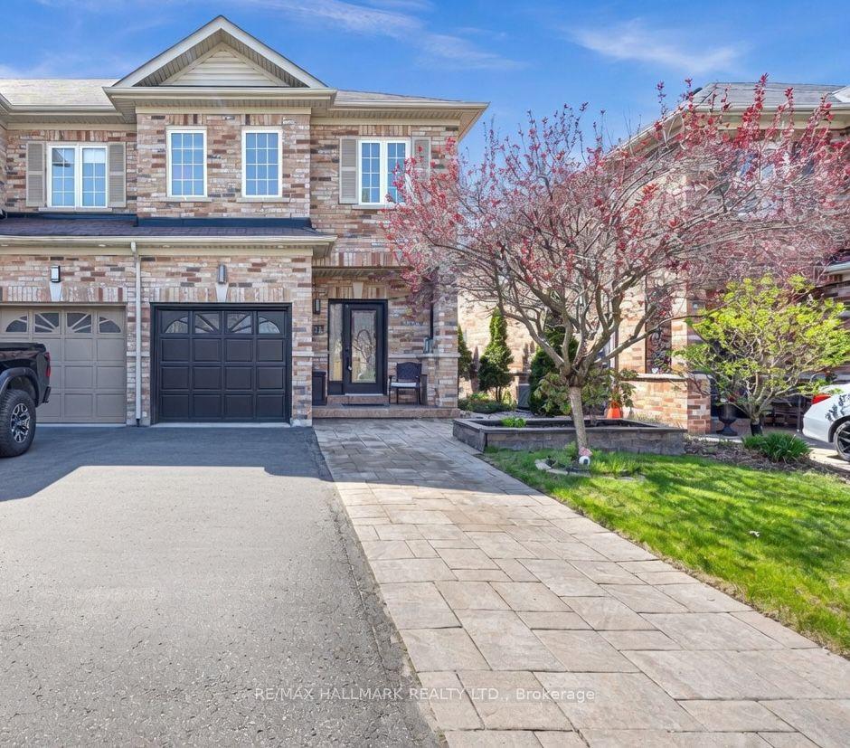 21 Summerside Avenue — photo 1