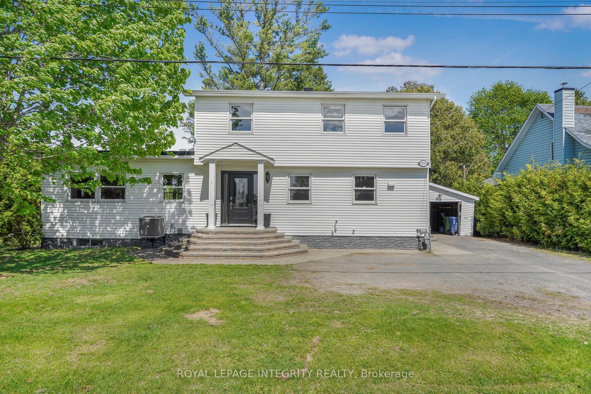 3785 Rue Cartier Street — photo 1