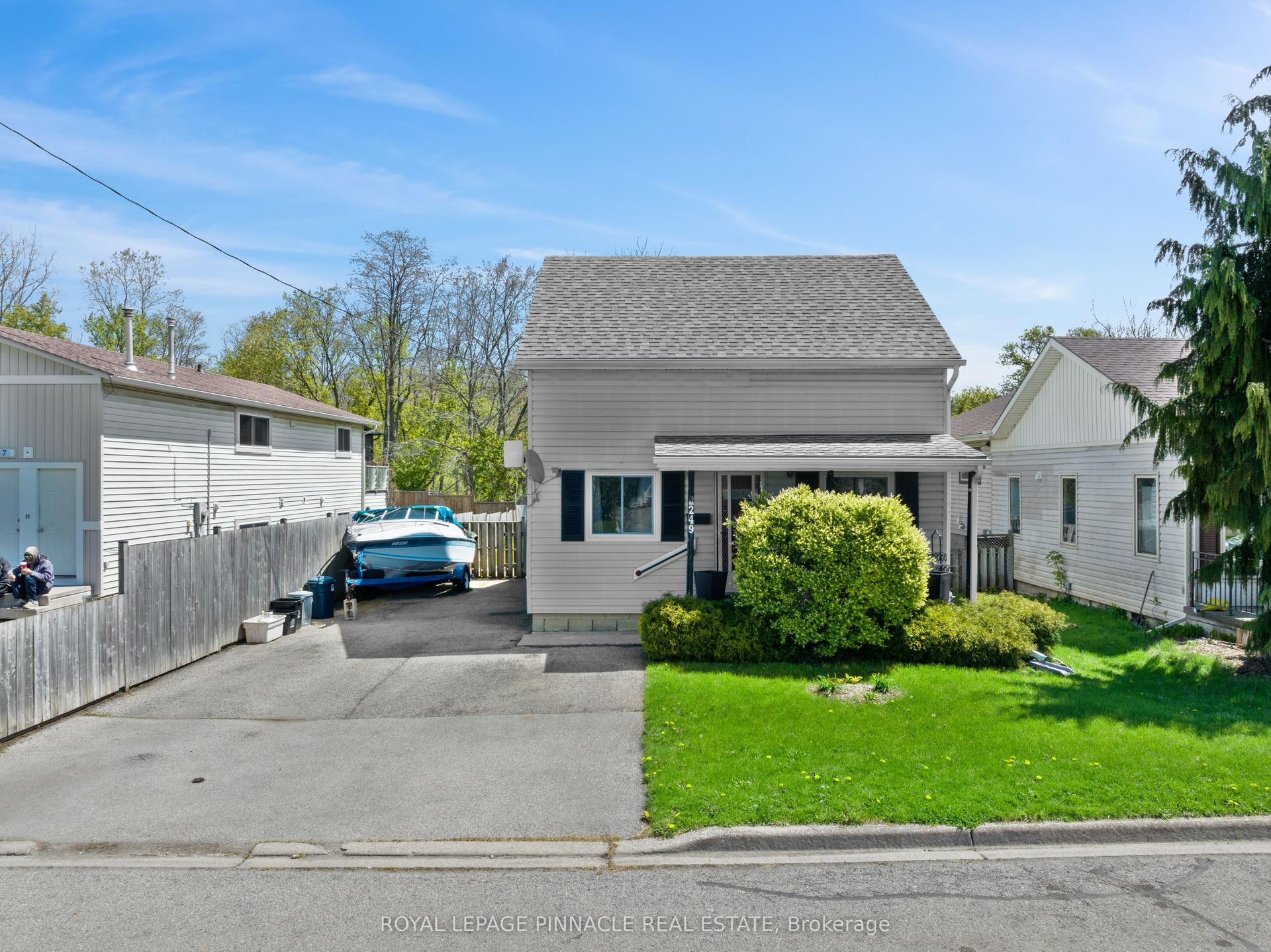 249 Owen Street, Norfolk — Detached for sale, photo 1