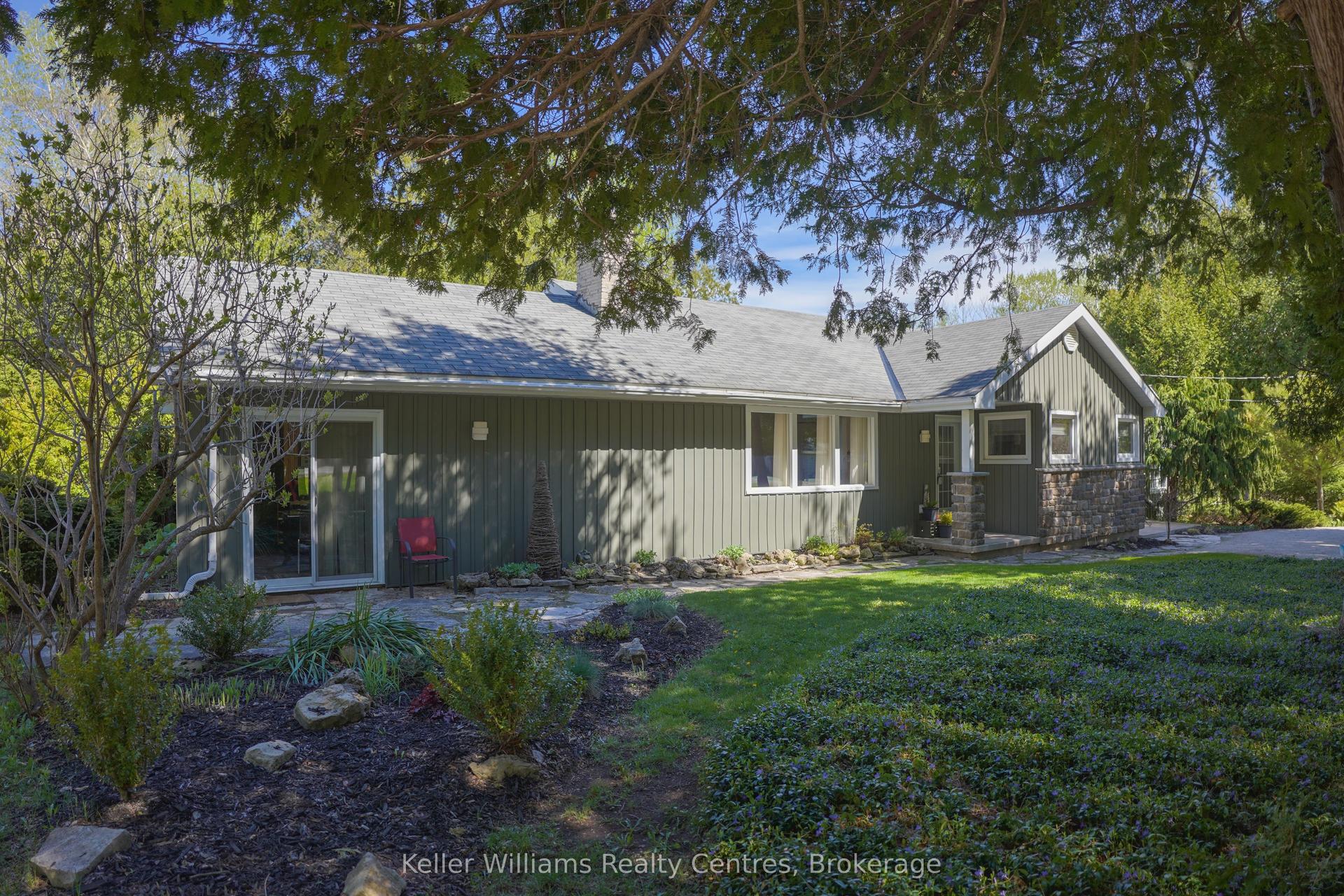 158 Stokes Bay Road — photo 1