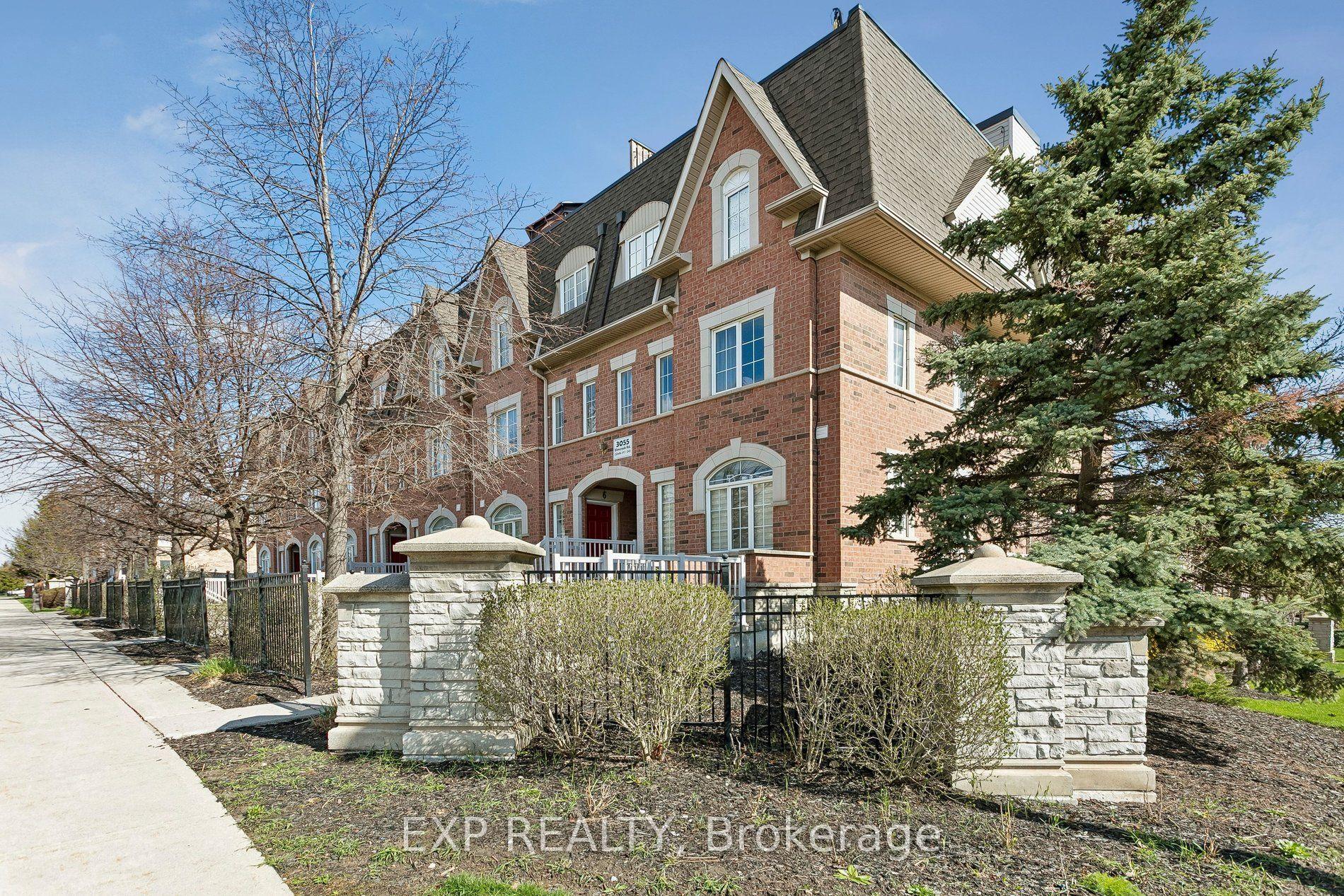 3055 Elmcreek Road 13 #13, Mississauga — Condo Town for sale, photo 1