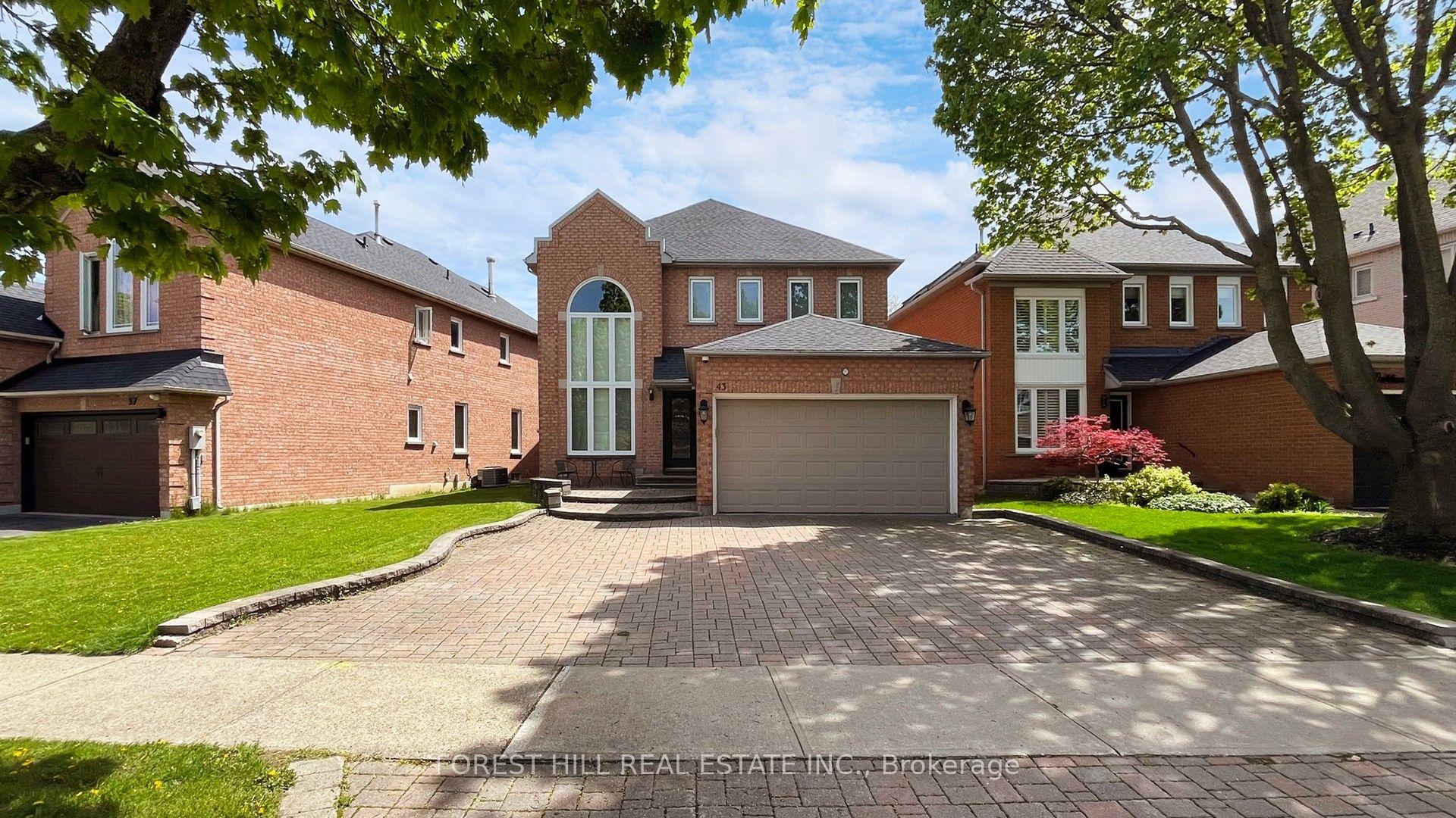 43 Oakhurst Drive — photo 1