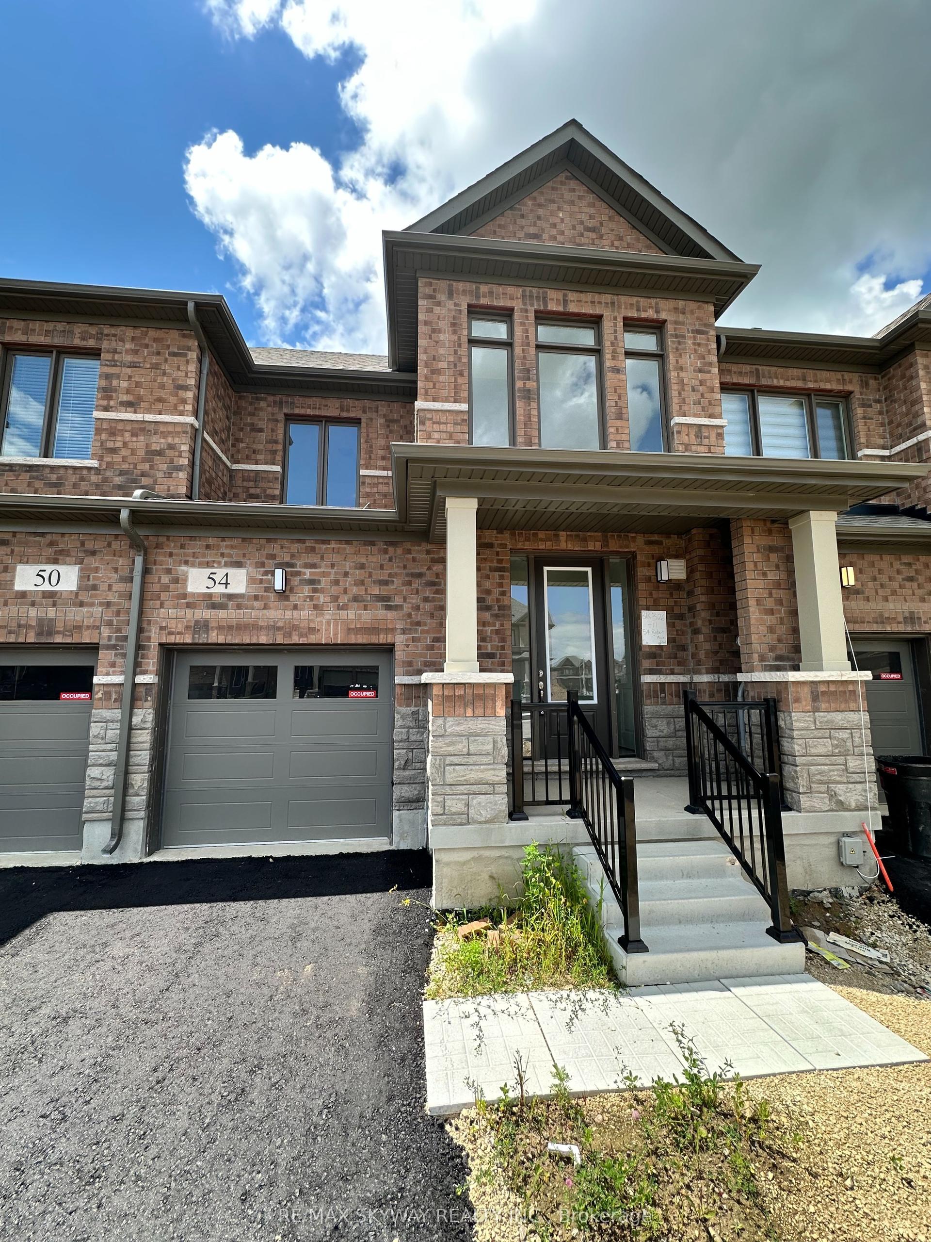54 Robert Wyllie Street, North Dumfries — Townhouse for lease, photo 1