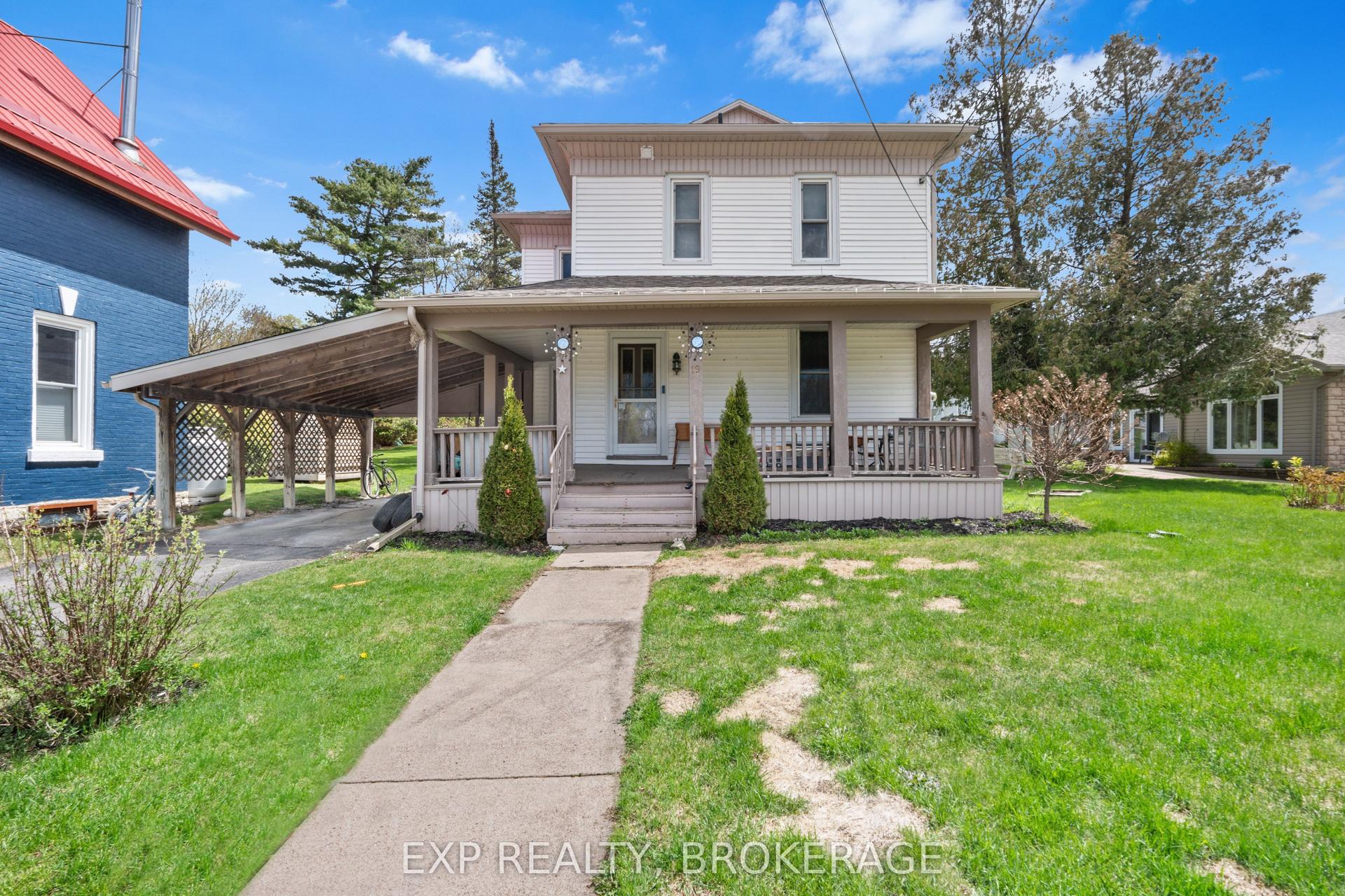 19 WHELAN Street — photo 1