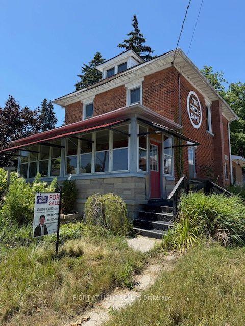 7 Clinton Street — photo 1