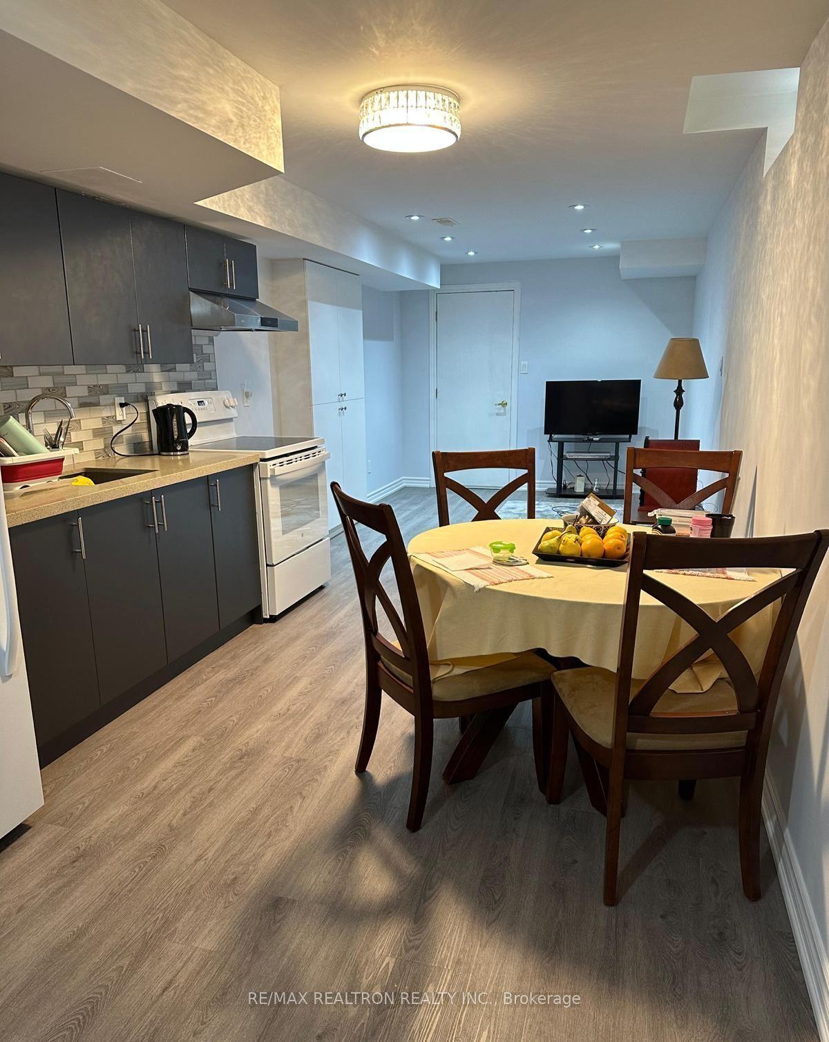 372 Mantle Avenue Basement #Basement — photo 1