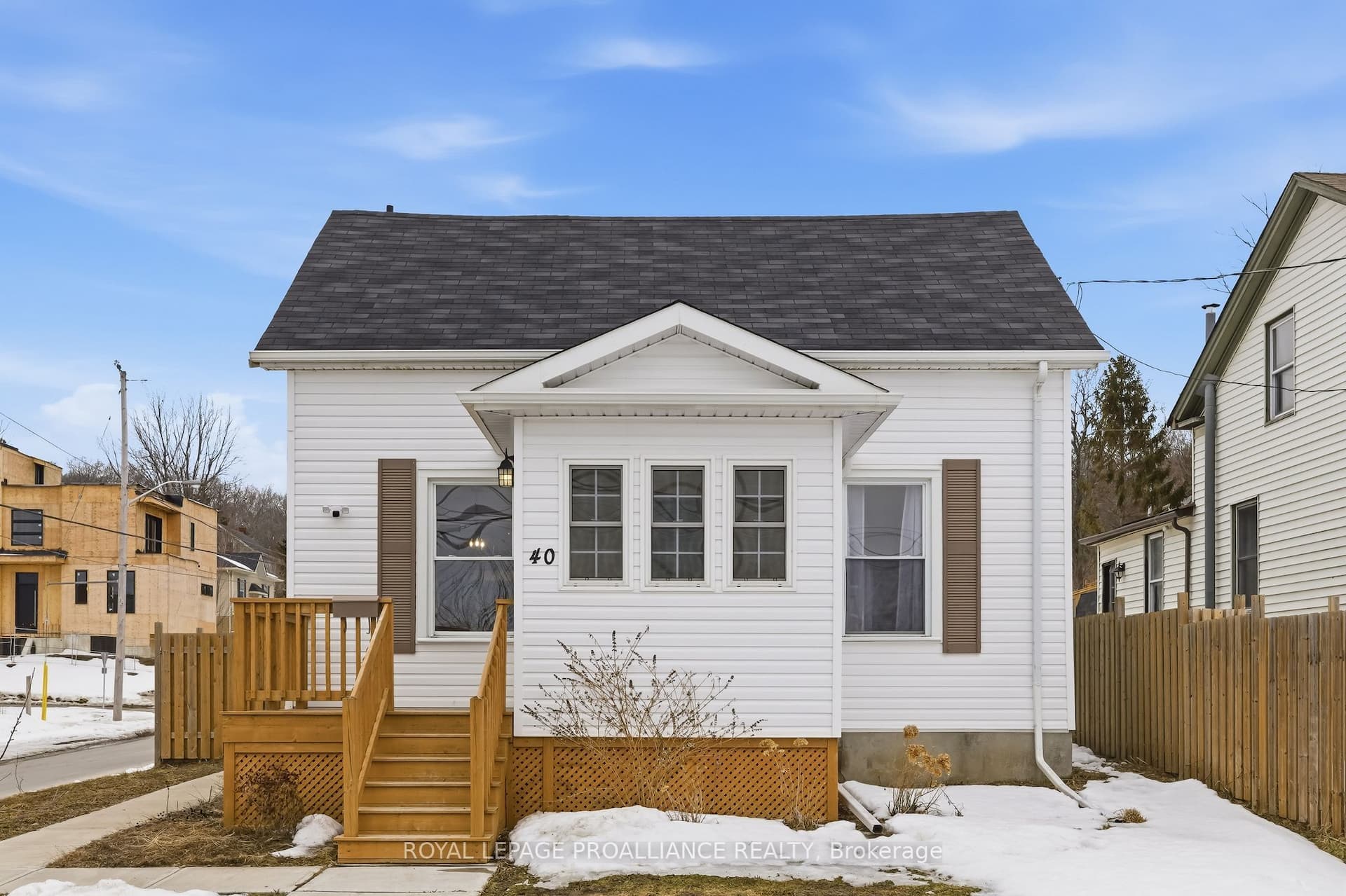 40 Smith Street — photo 1