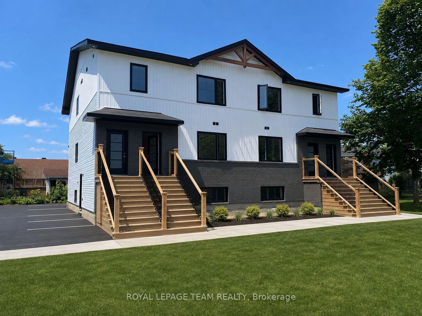730 CECELIA Street 1 #1, Pembroke — Multiplex for lease, photo 1
