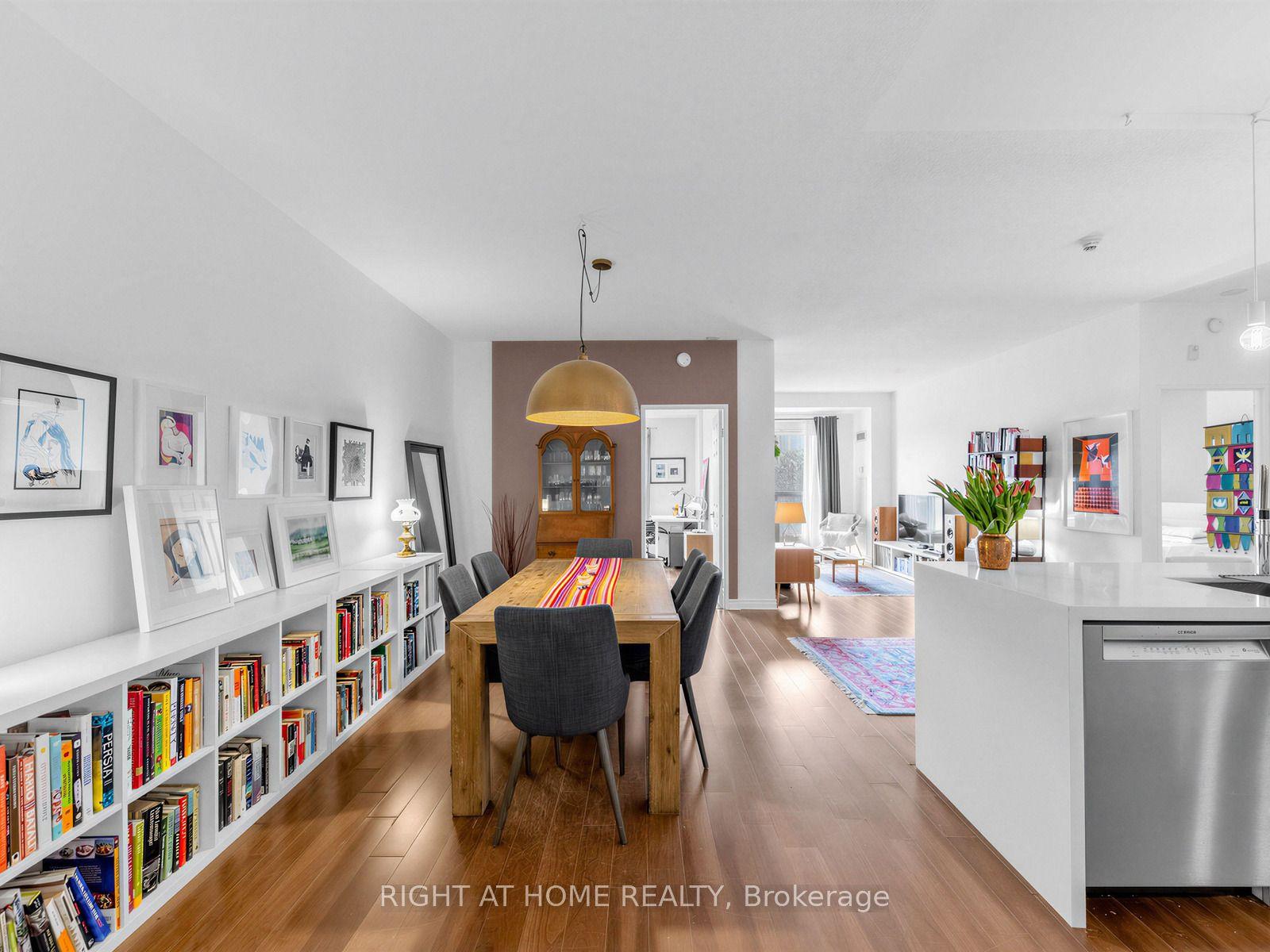 11 Christie Street 406 #406 — photo 1