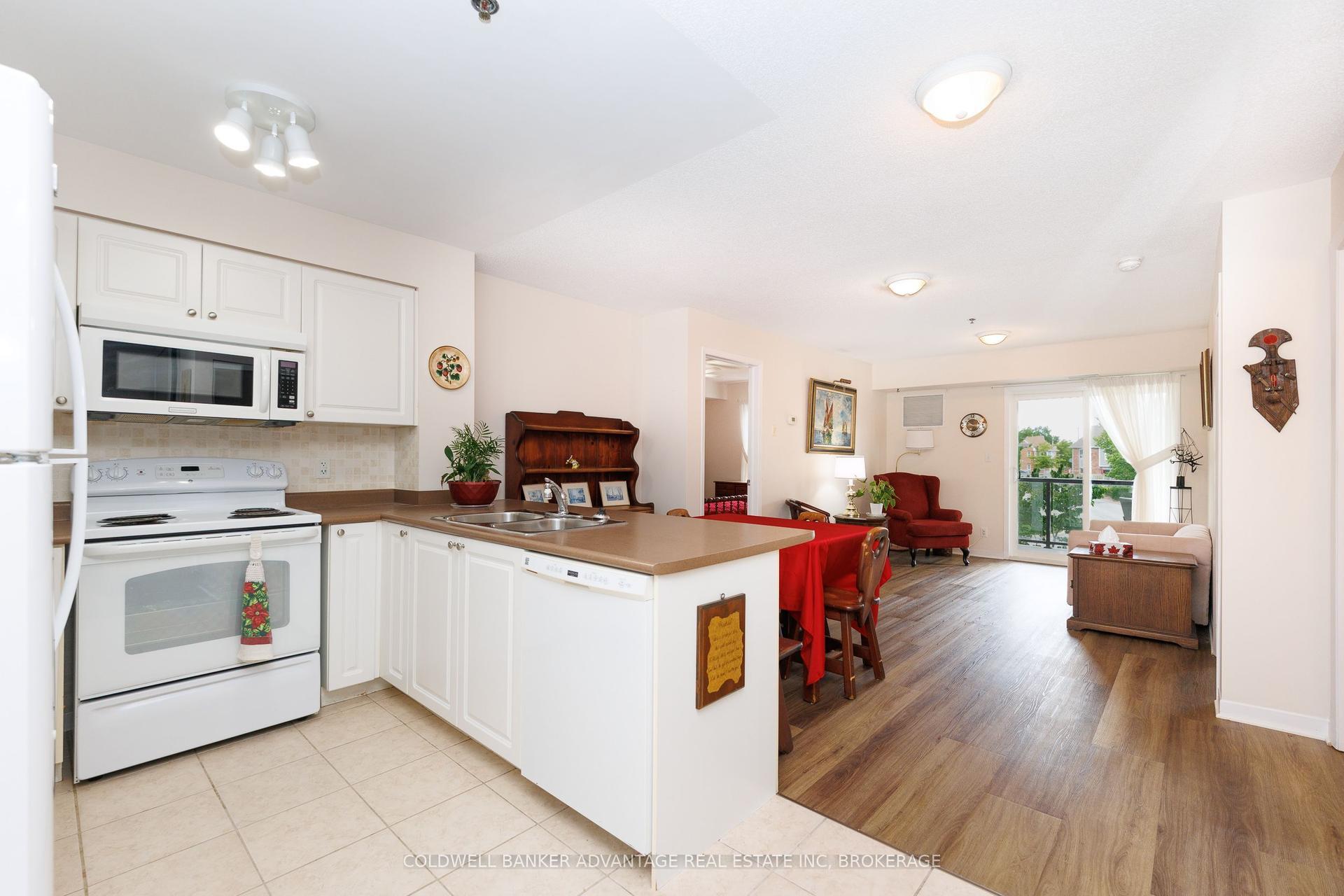 330 Prince Charles Drive S 1208 #1208, Welland — Condo for sale, photo 1