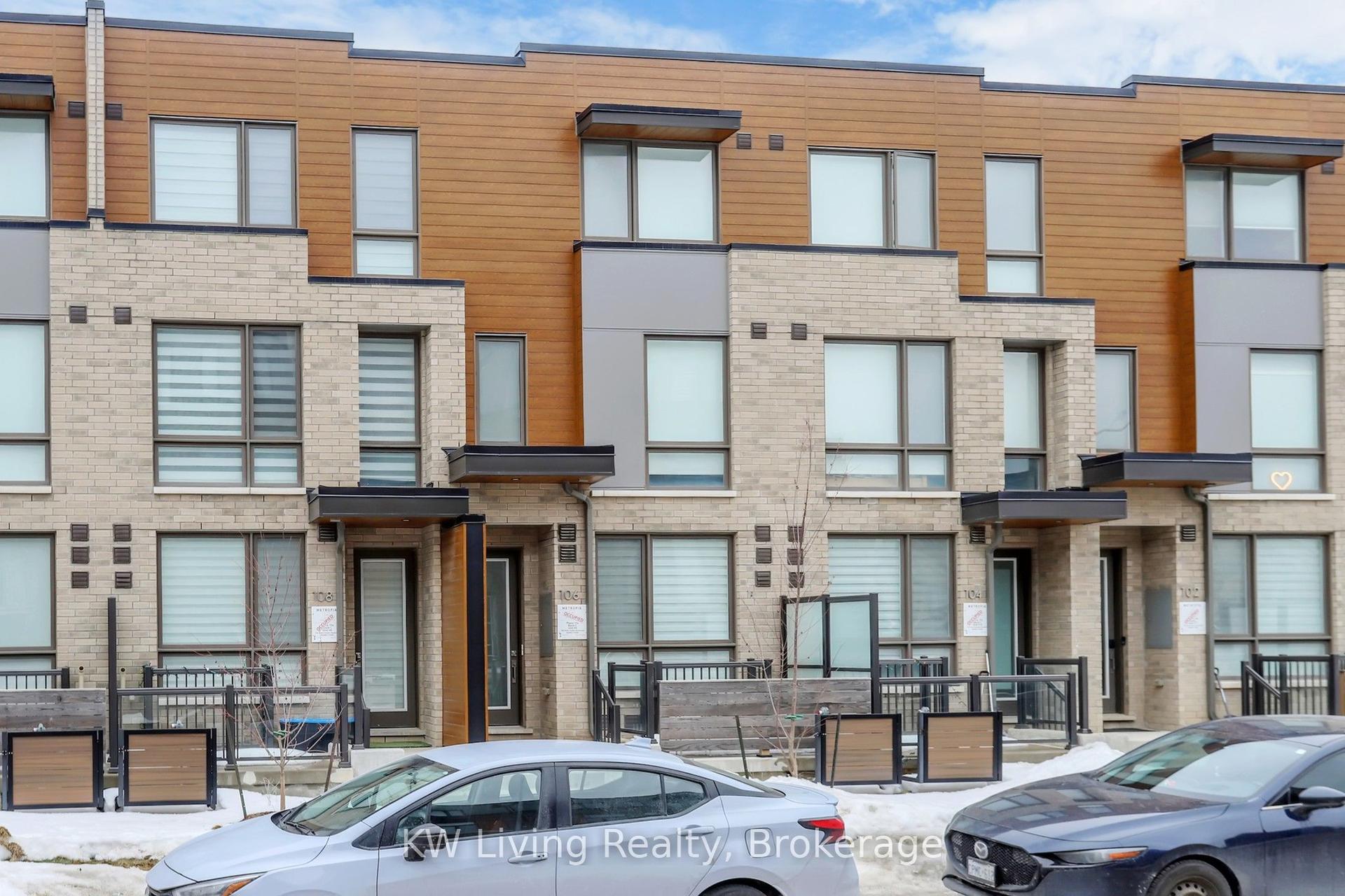 106 Green Gardens Boulevard B #B — photo 1